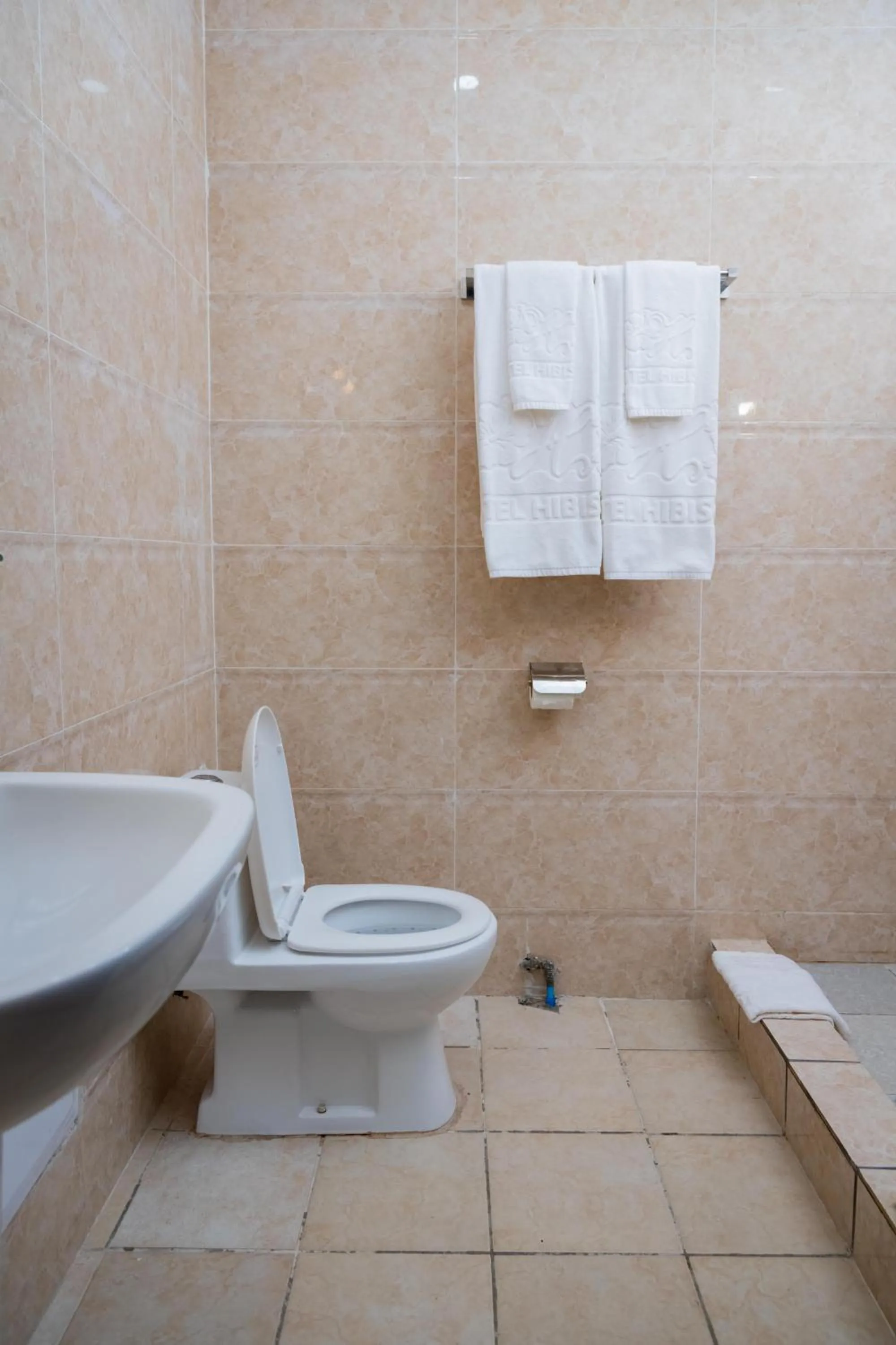 Hotel Hibiscus Blvd Triomphal