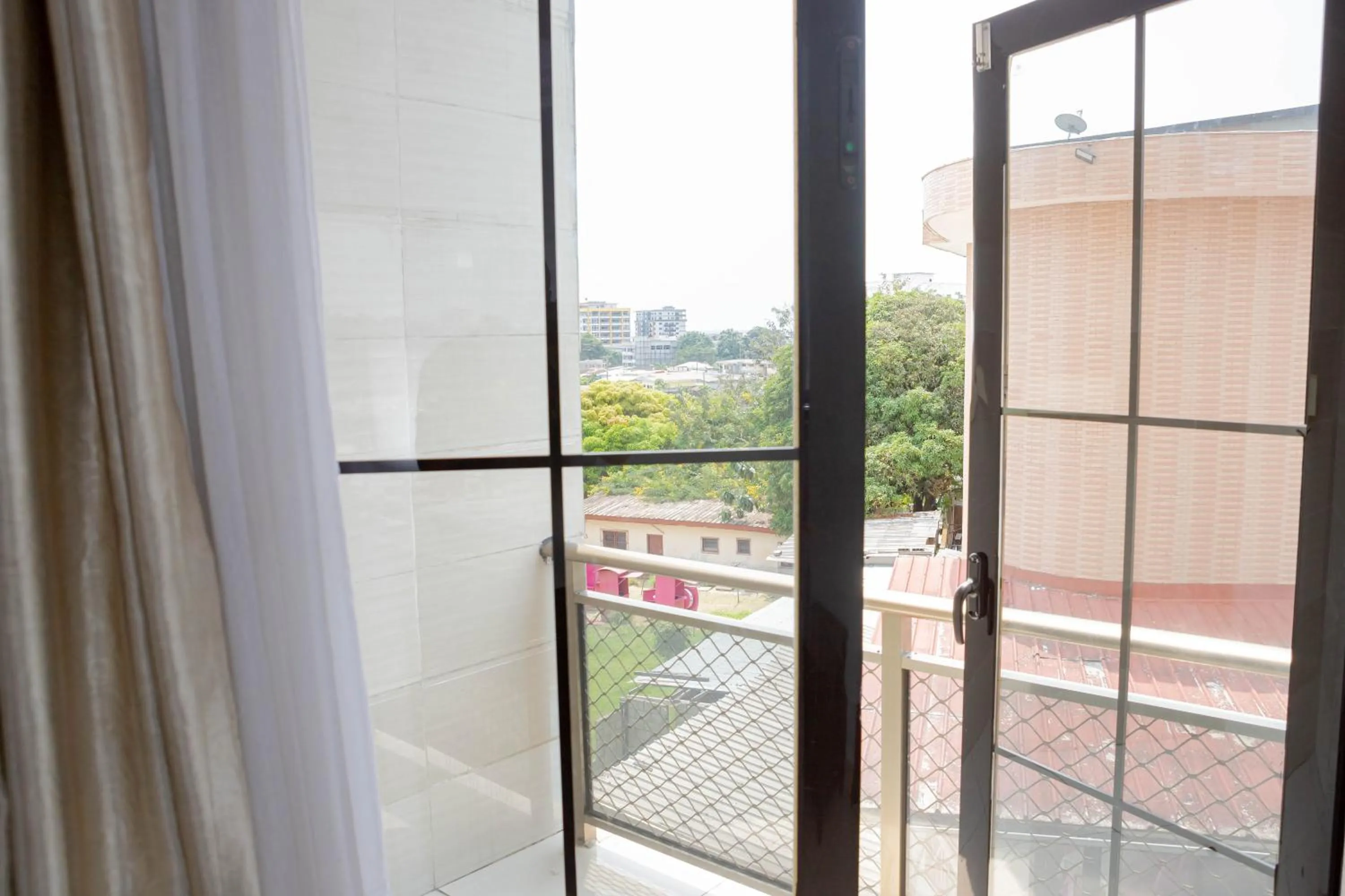 Hotel Hibiscus Louis