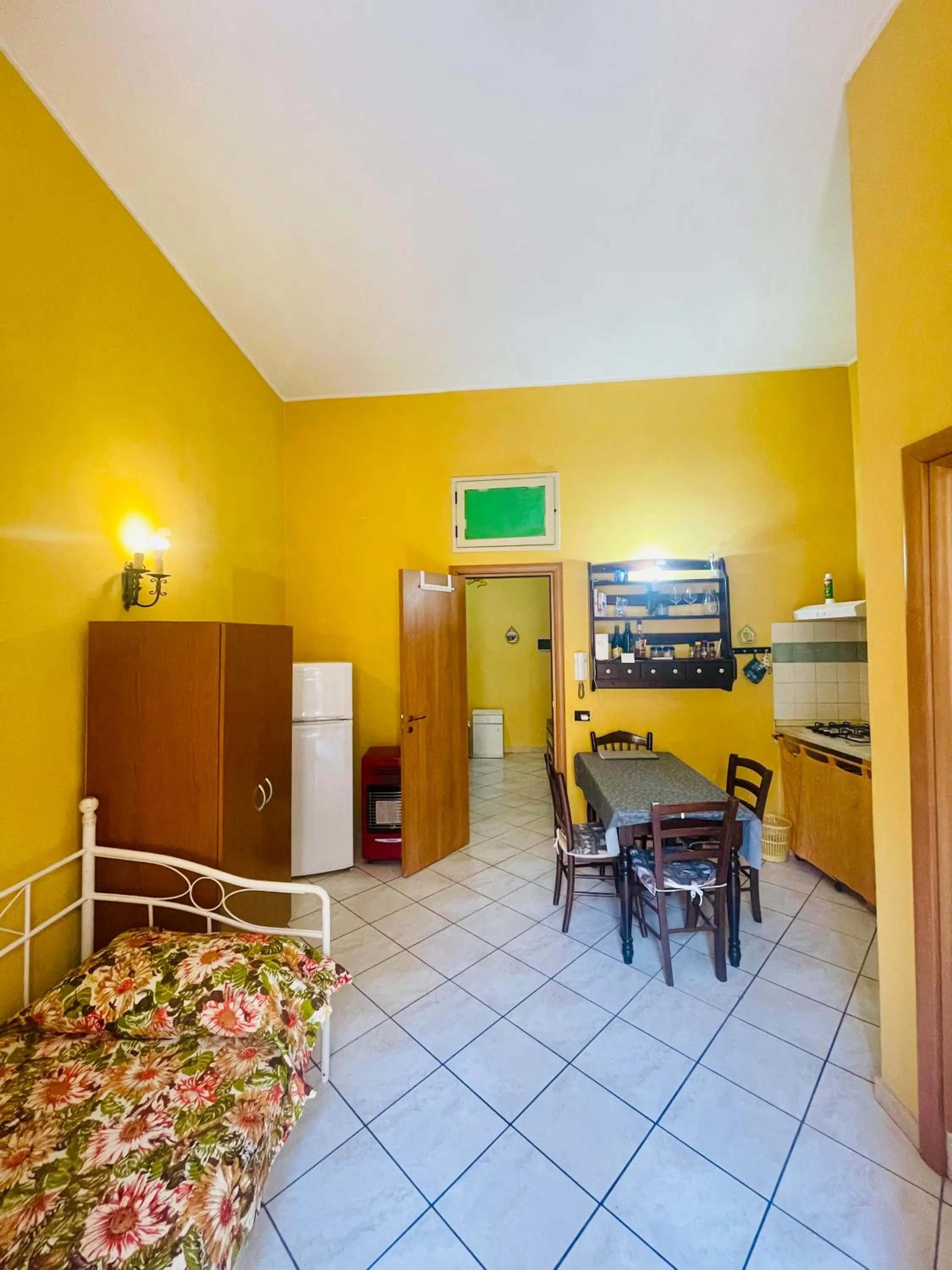 Lina House