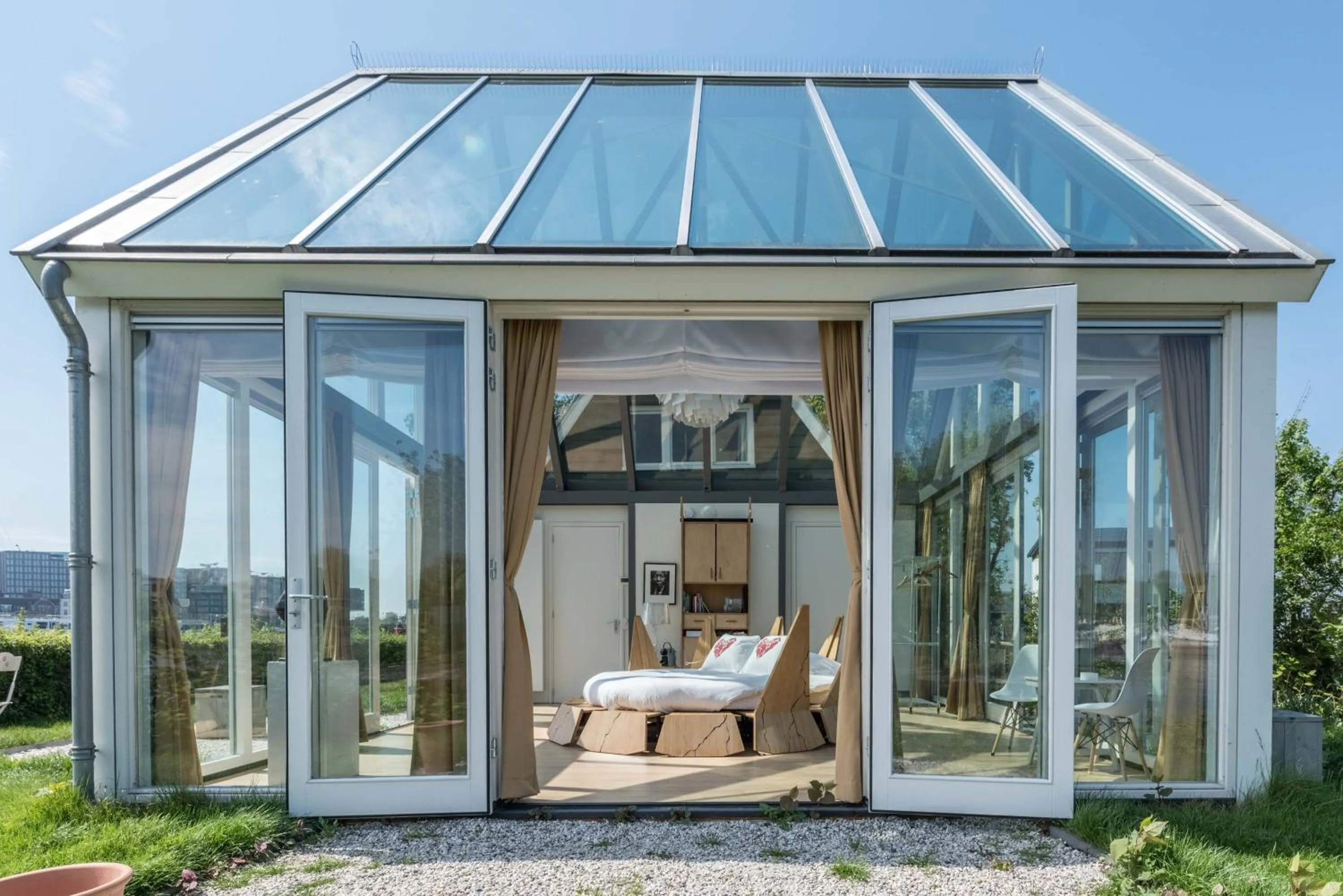 Garden in The Panorama Suite (Mandelahuisje)