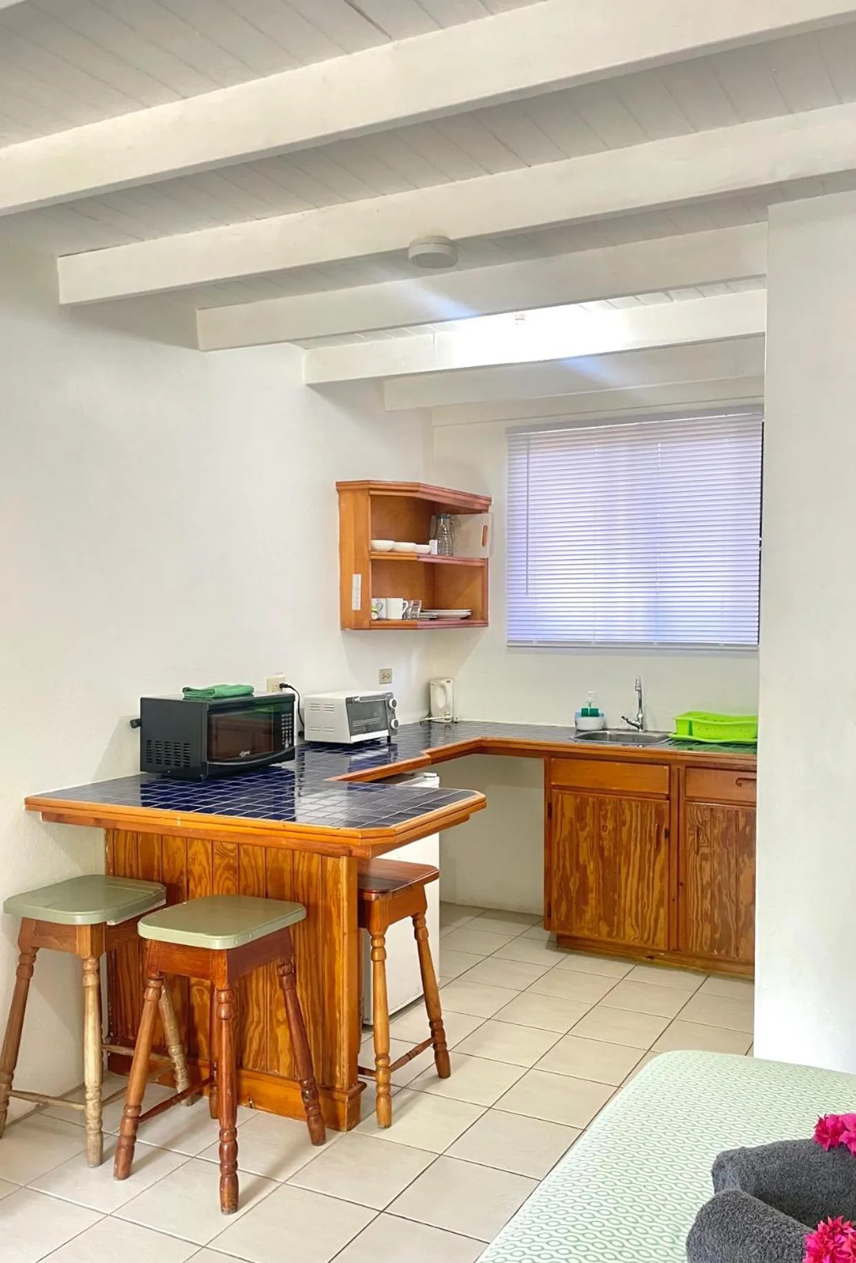 Kitchen or kitchenette in Bananaquit Tobago -Stay Near the Beach