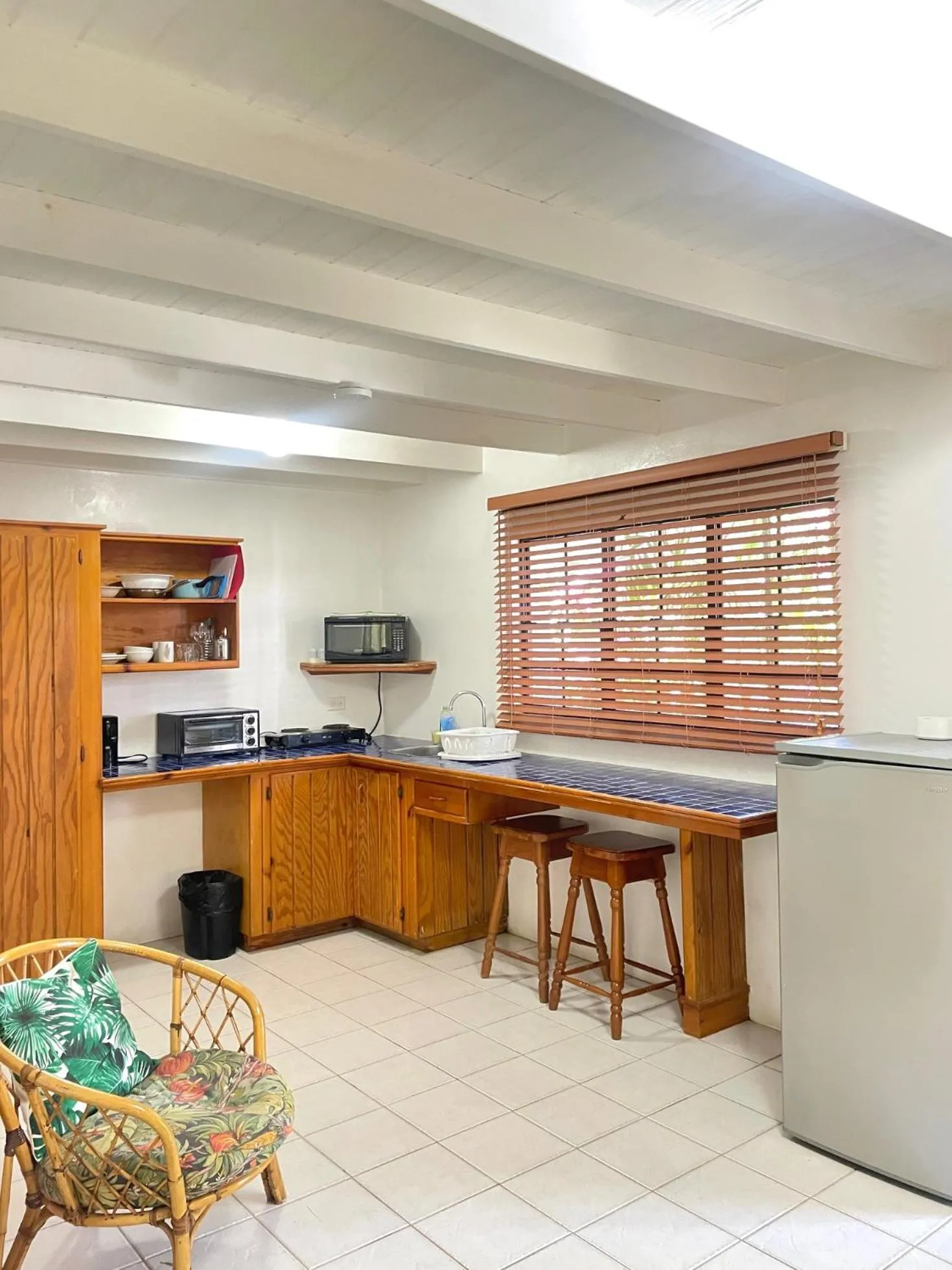 Kitchen or kitchenette in Bananaquit Tobago -Stay Near the Beach