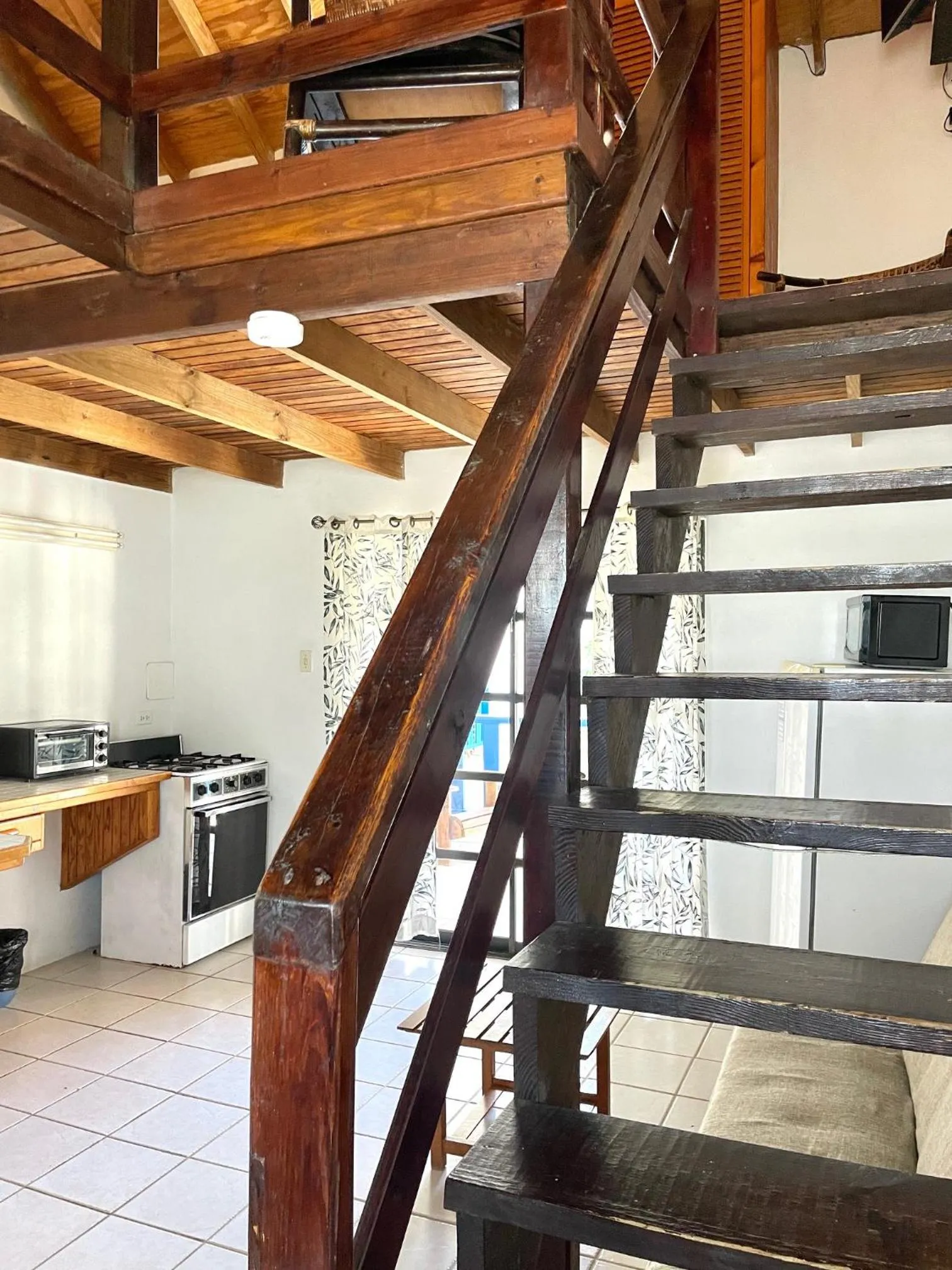 Kitchen or kitchenette in Bananaquit Tobago -Stay Near the Beach