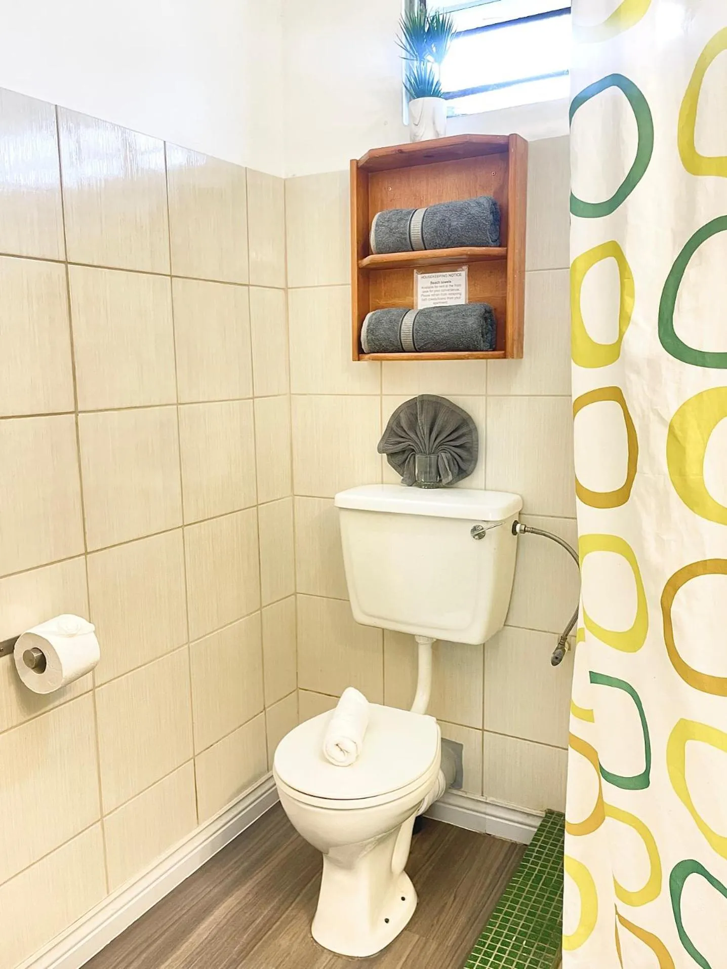 Bathroom in Bananaquit Tobago -Stay Near the Beach