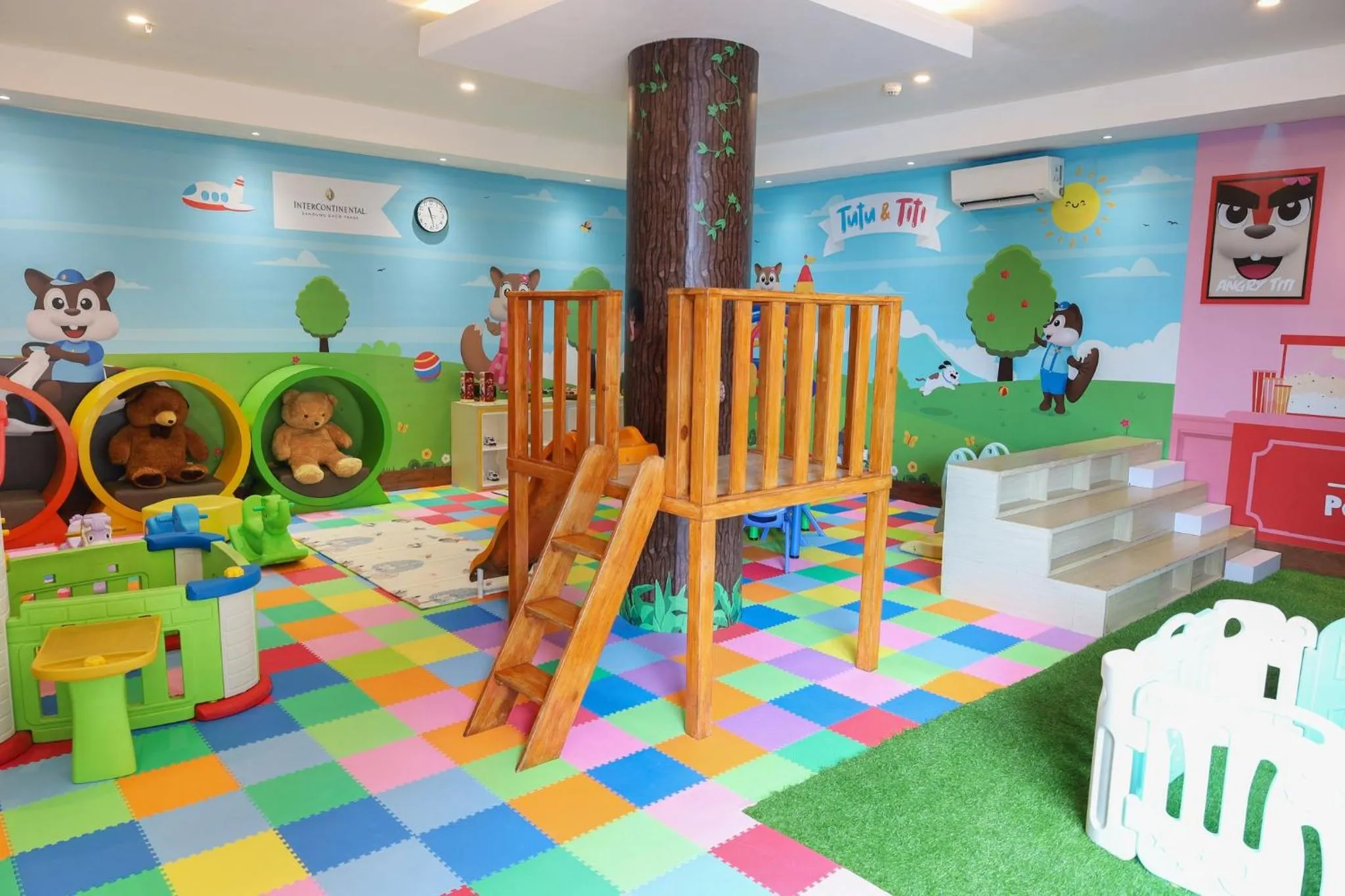 Fitness centre/facilities in InterContinental Bandung Dago Pakar by IHG