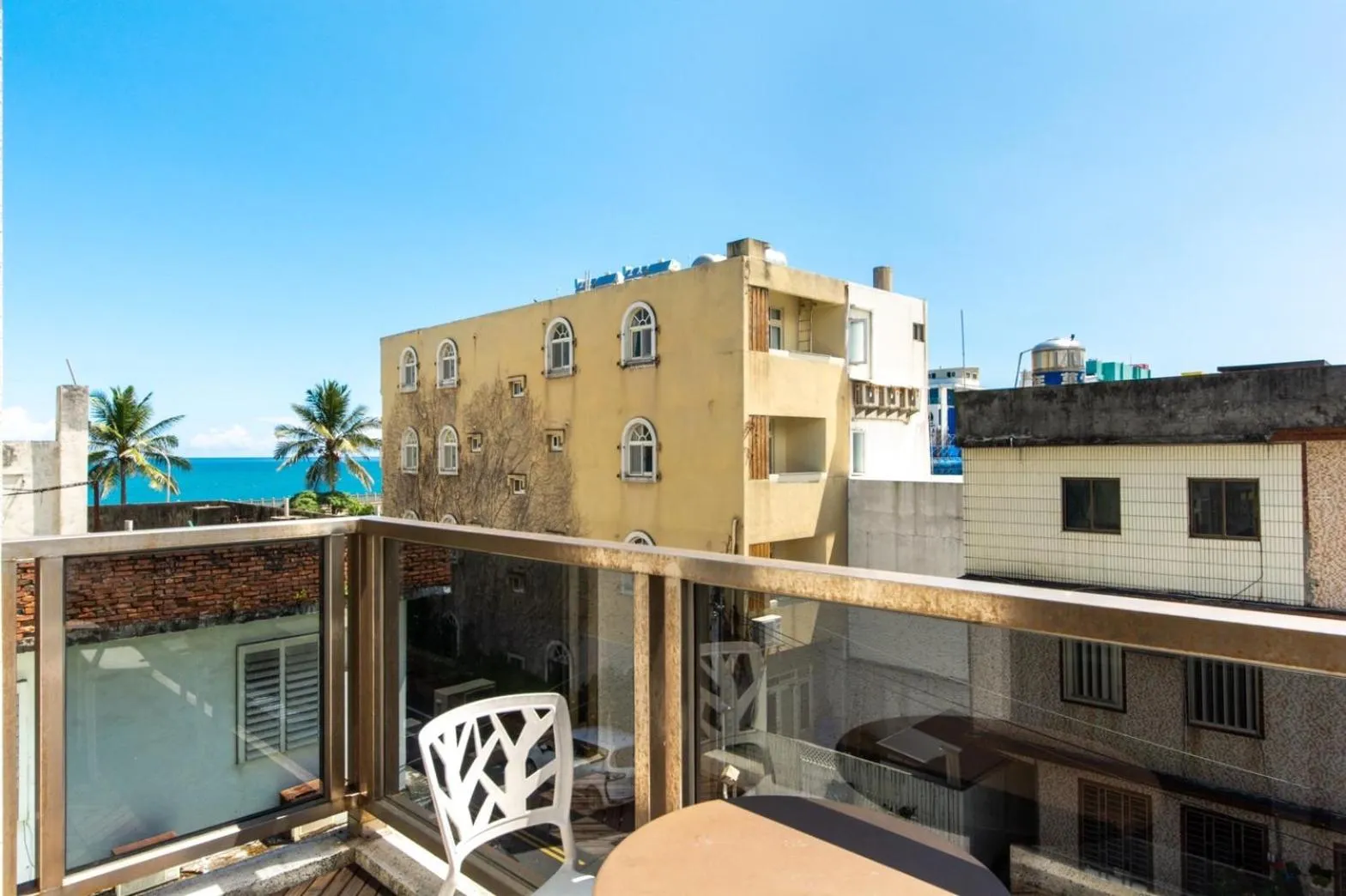 Balcony/Terrace in Long To Sea Again