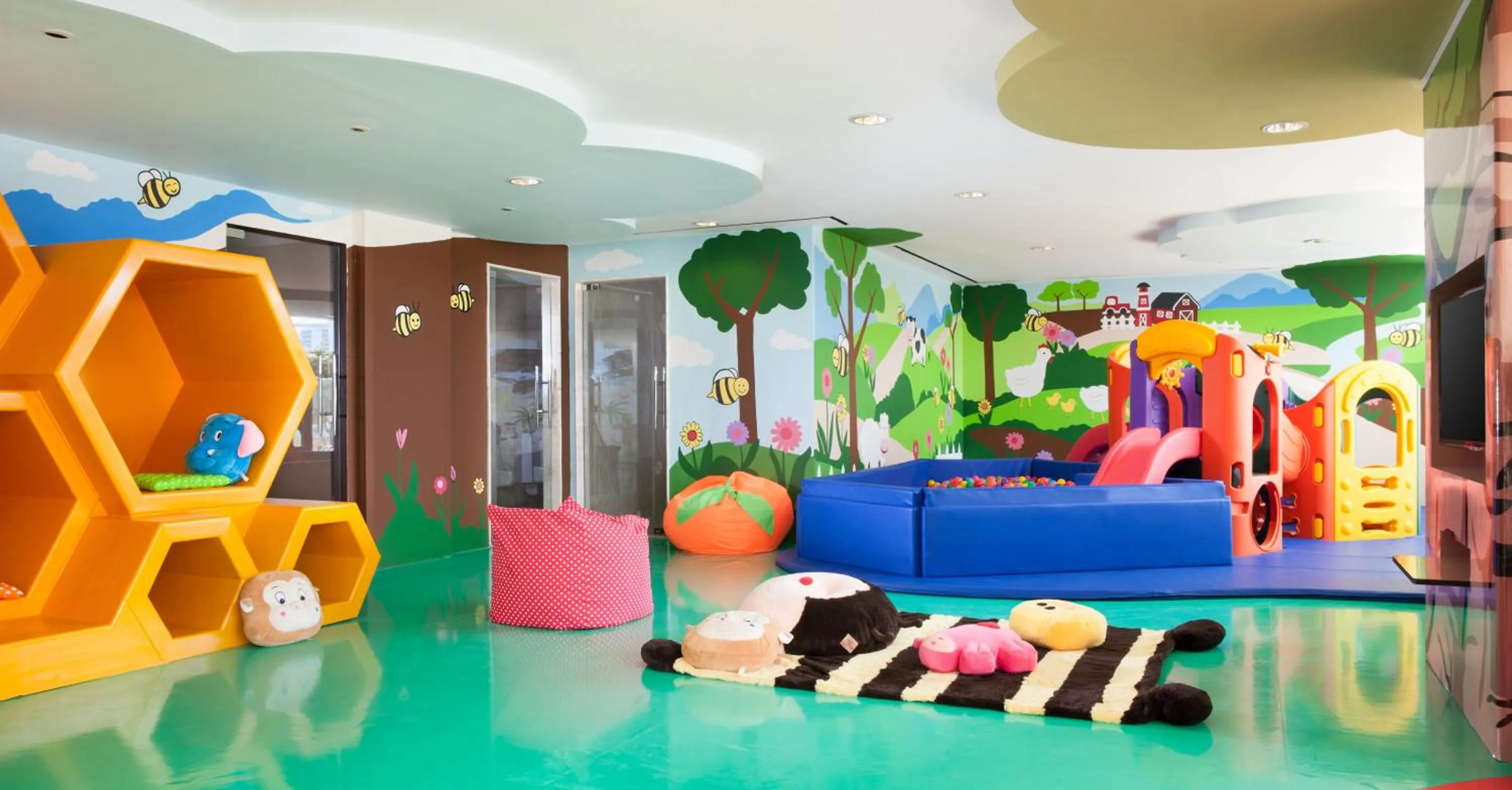 Kids's club in Crowne Plaza Bandung by IHG