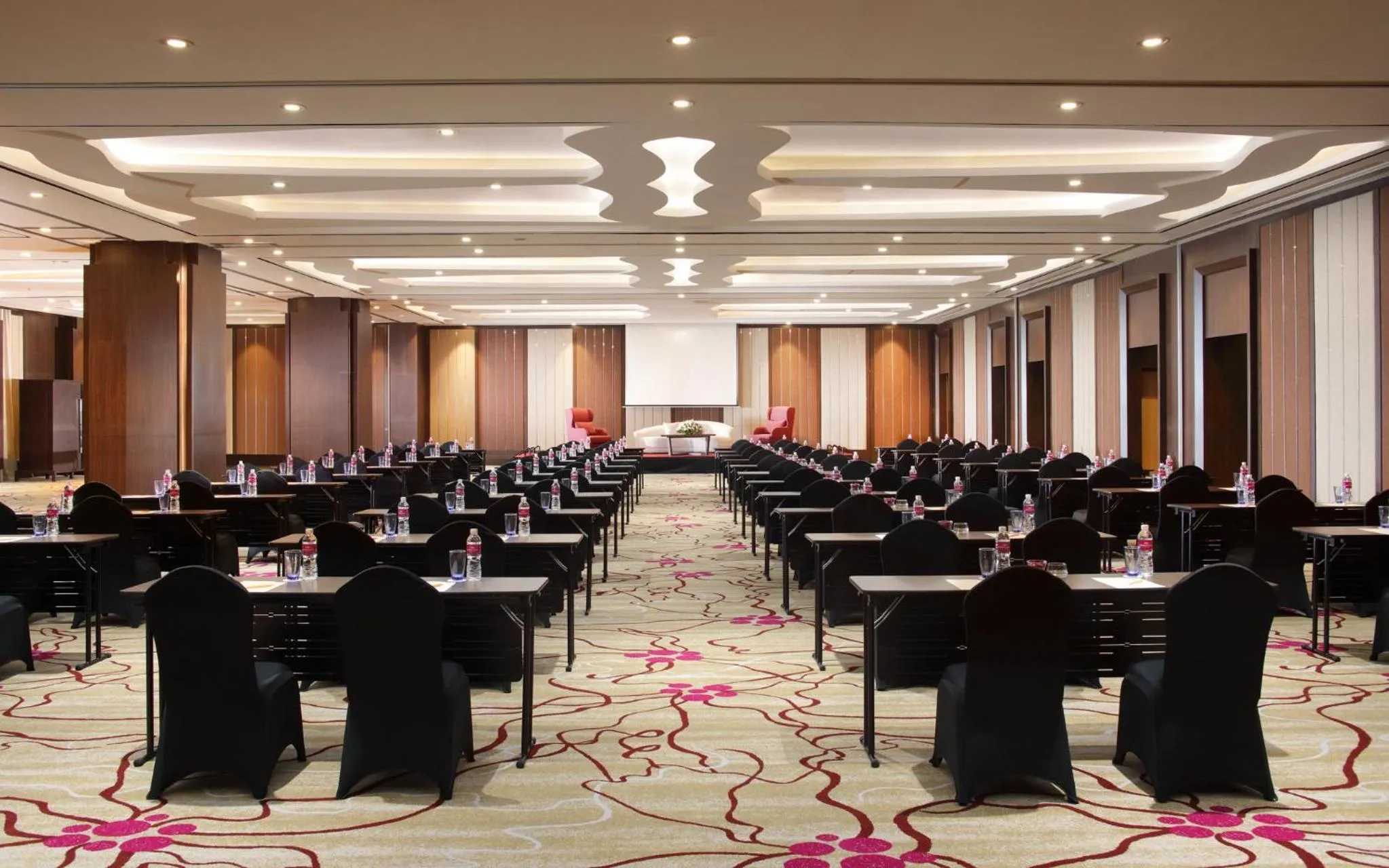 Banquet/Function facilities in Crowne Plaza Bandung by IHG