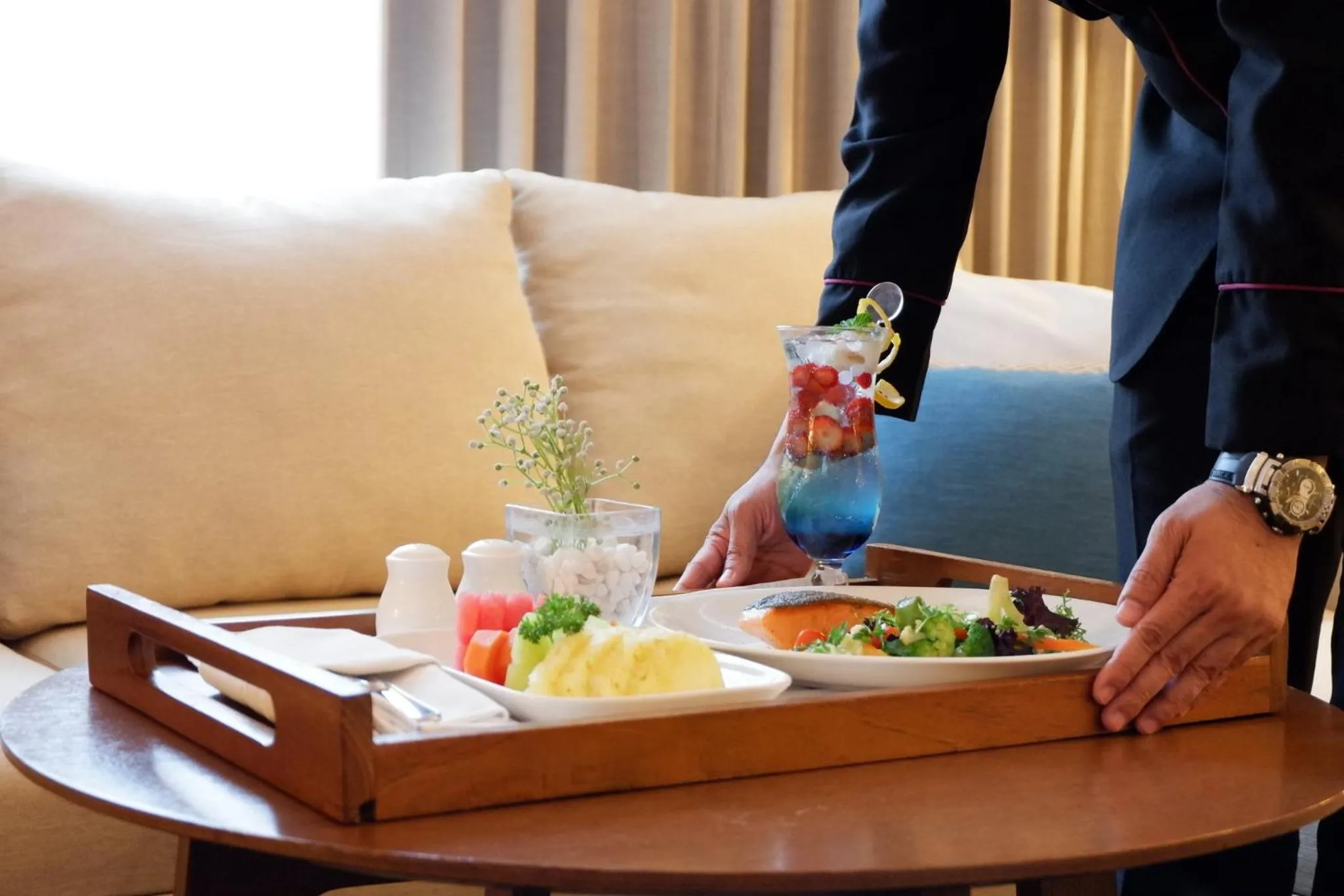 Photo of the whole room in Crowne Plaza Bandung by IHG