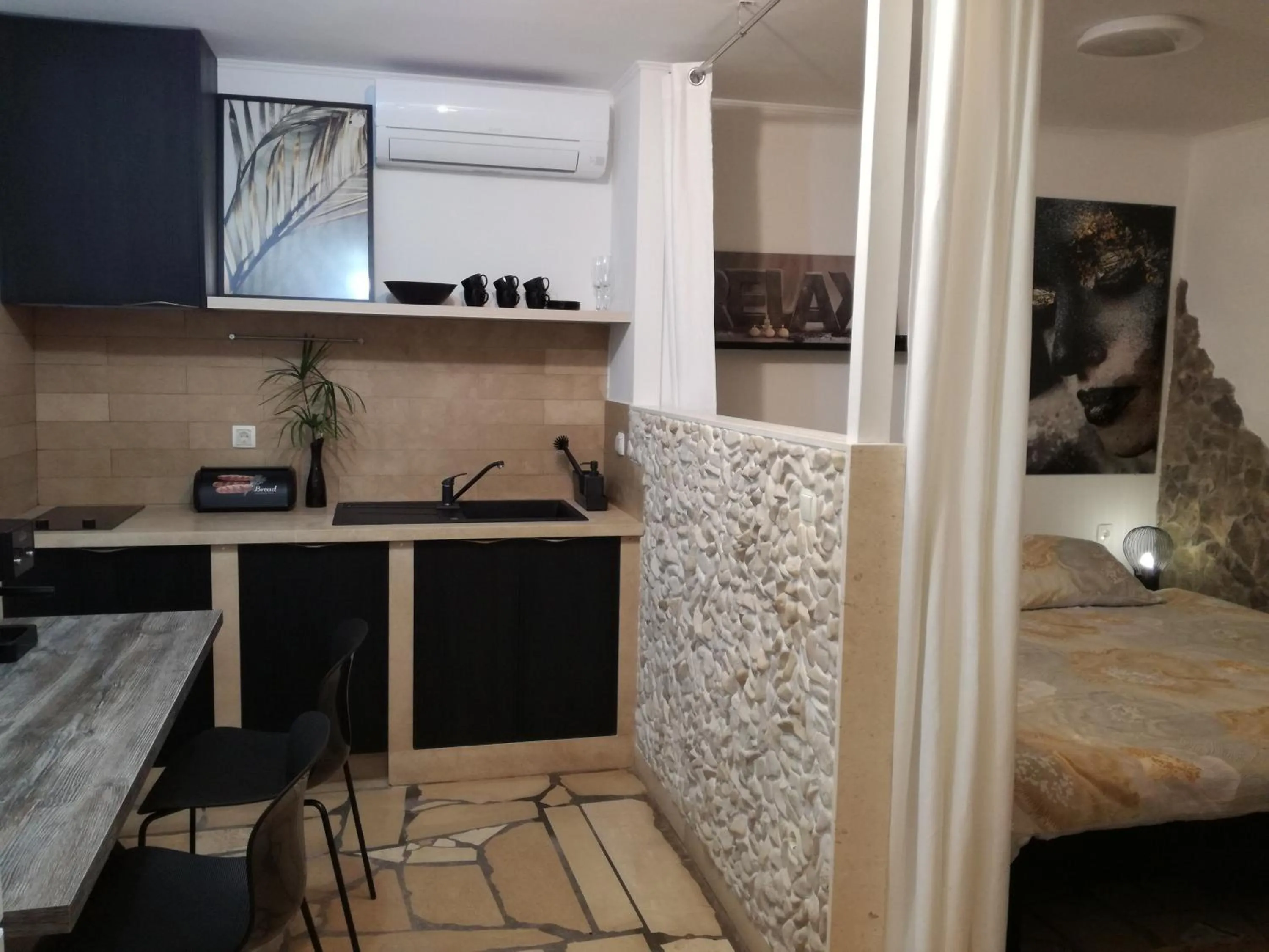 Bedroom in Relax tiny villas 40 meters of the beach