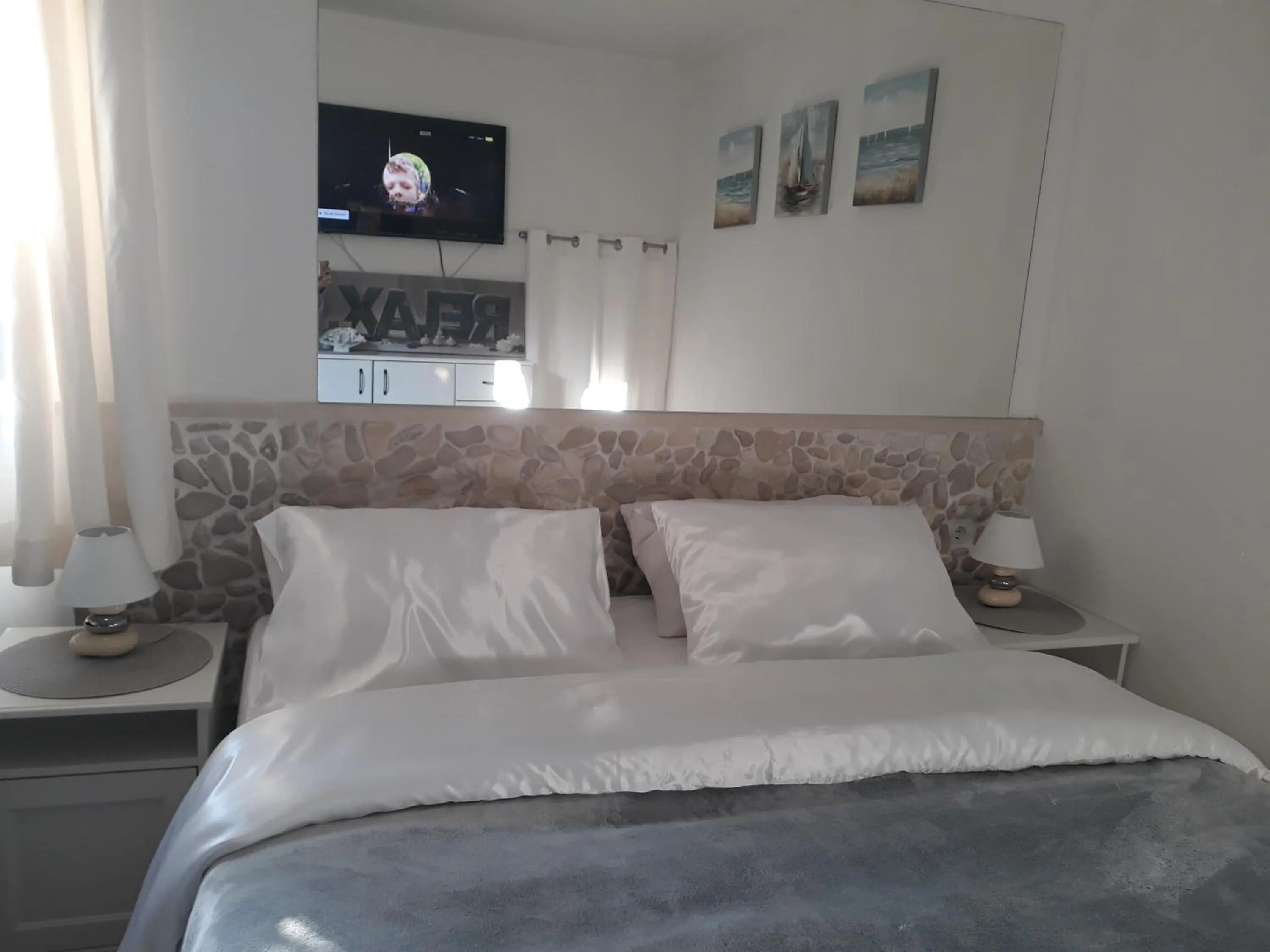 Bed in Relax tiny villas 40 meters of the beach