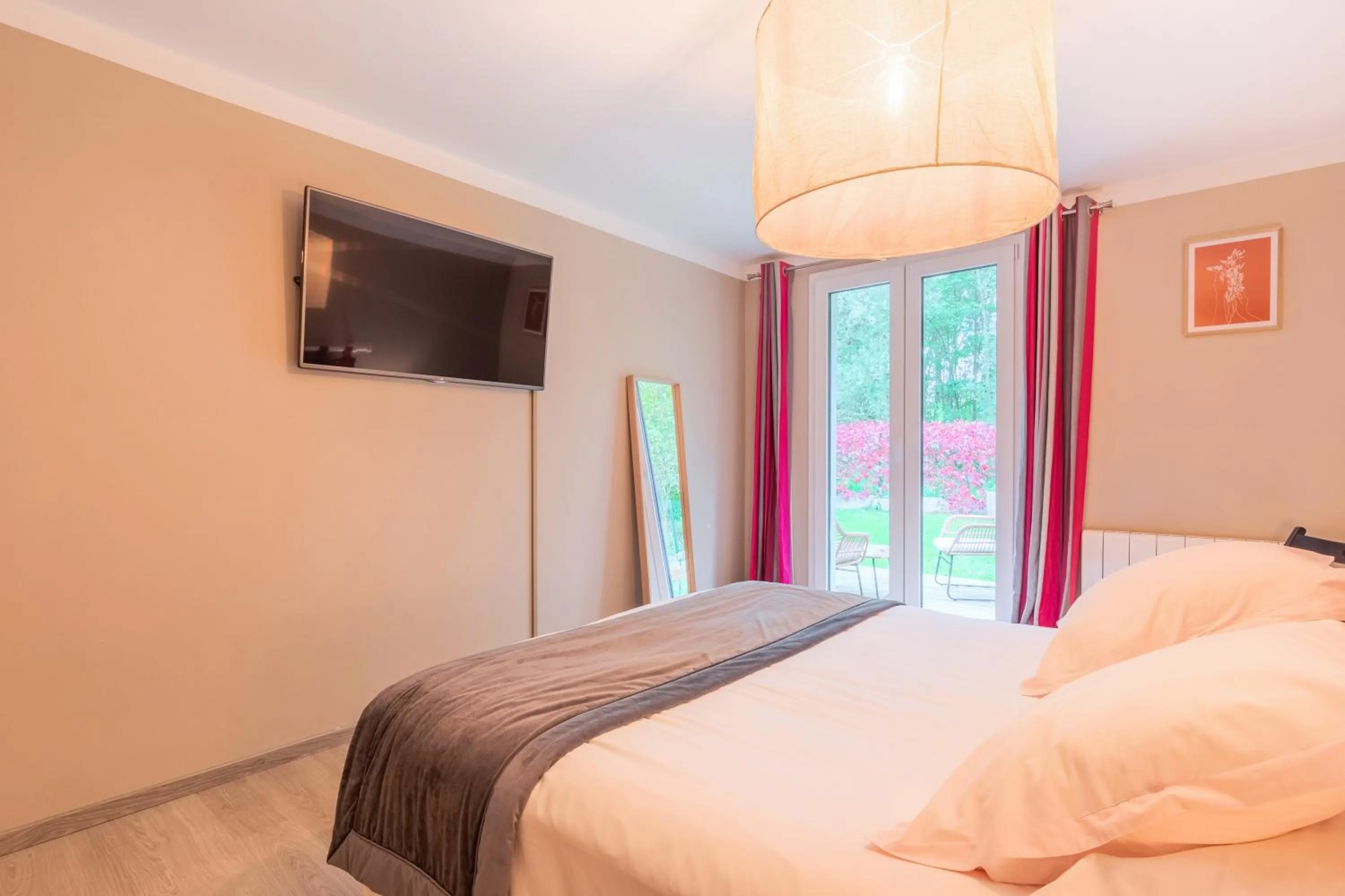 Bed in Espace Zen'ing