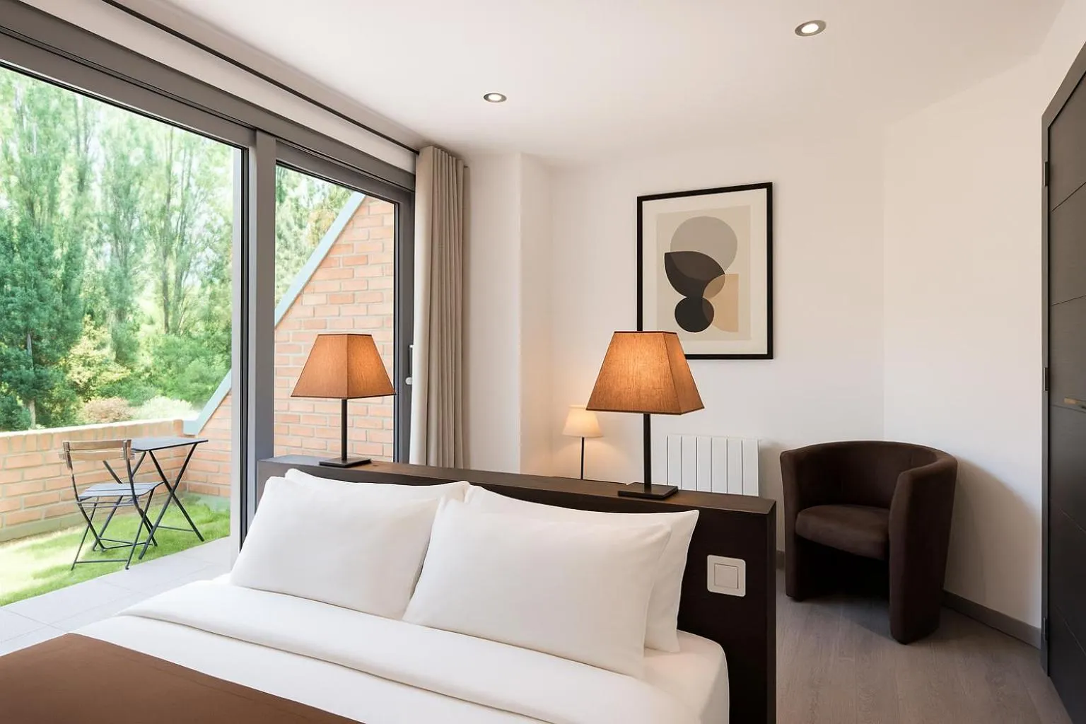 Bedroom, Bed in Espace Zen'ing