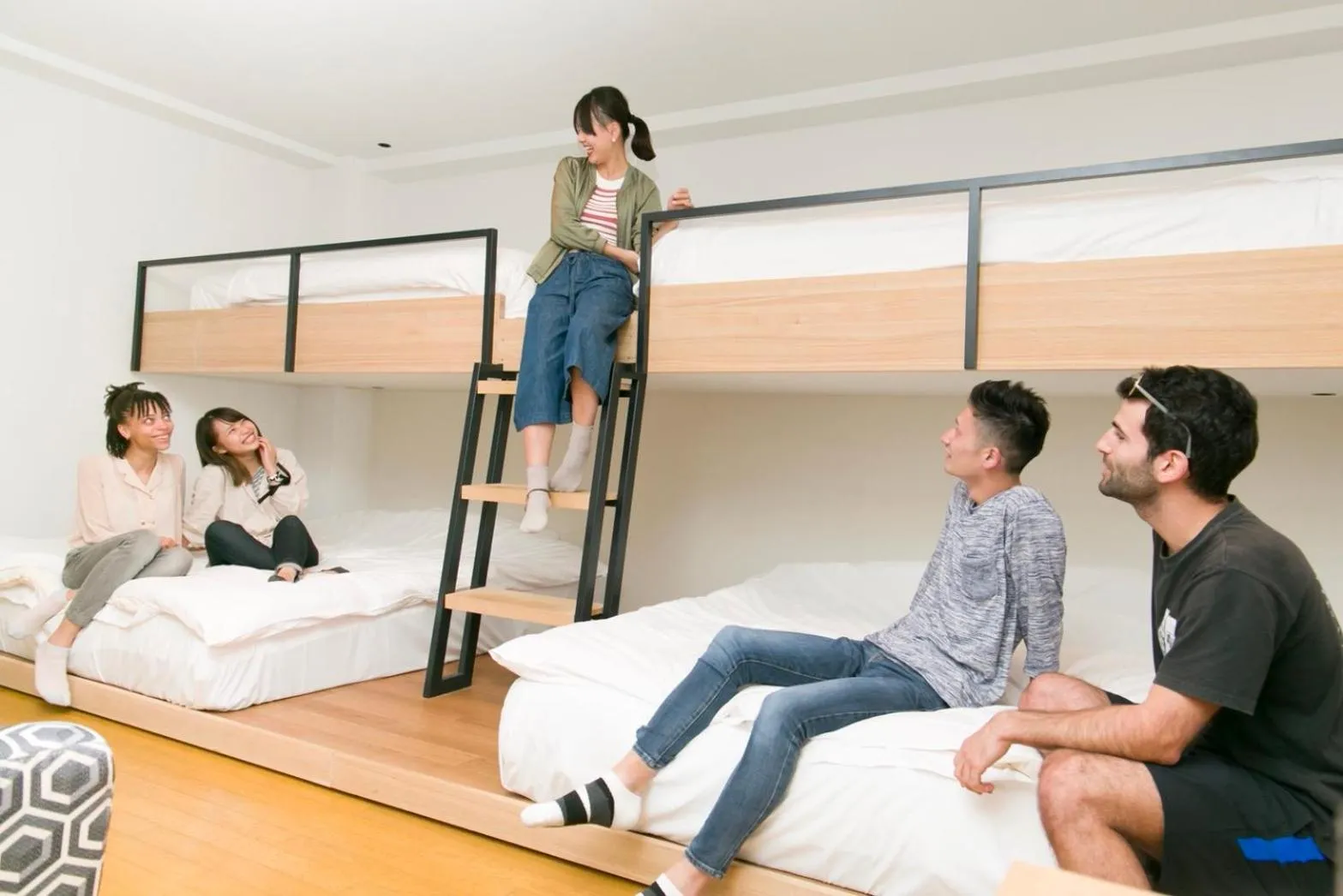 group of guests, Bed in Santiago Guesthouse Hiroshima