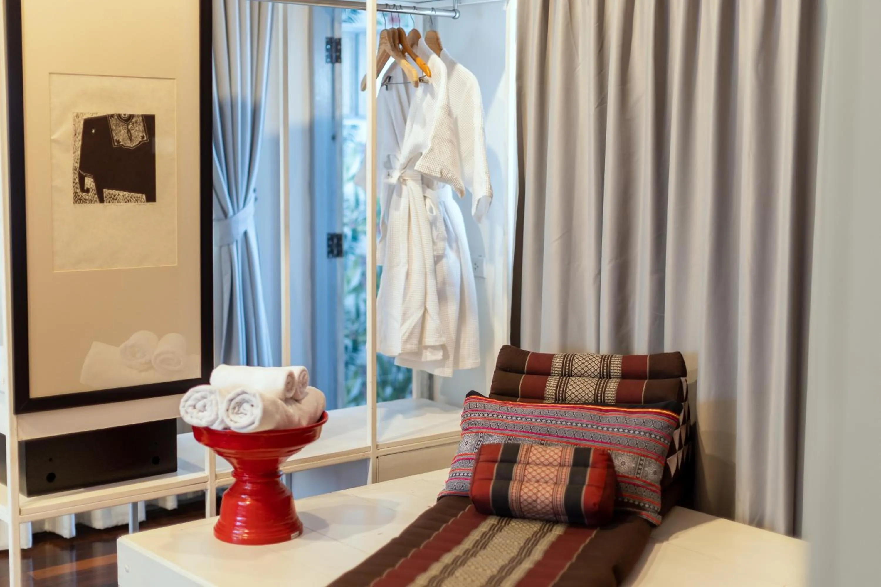 Bed in Private Pool Villa 88 Nimman Chiangmai