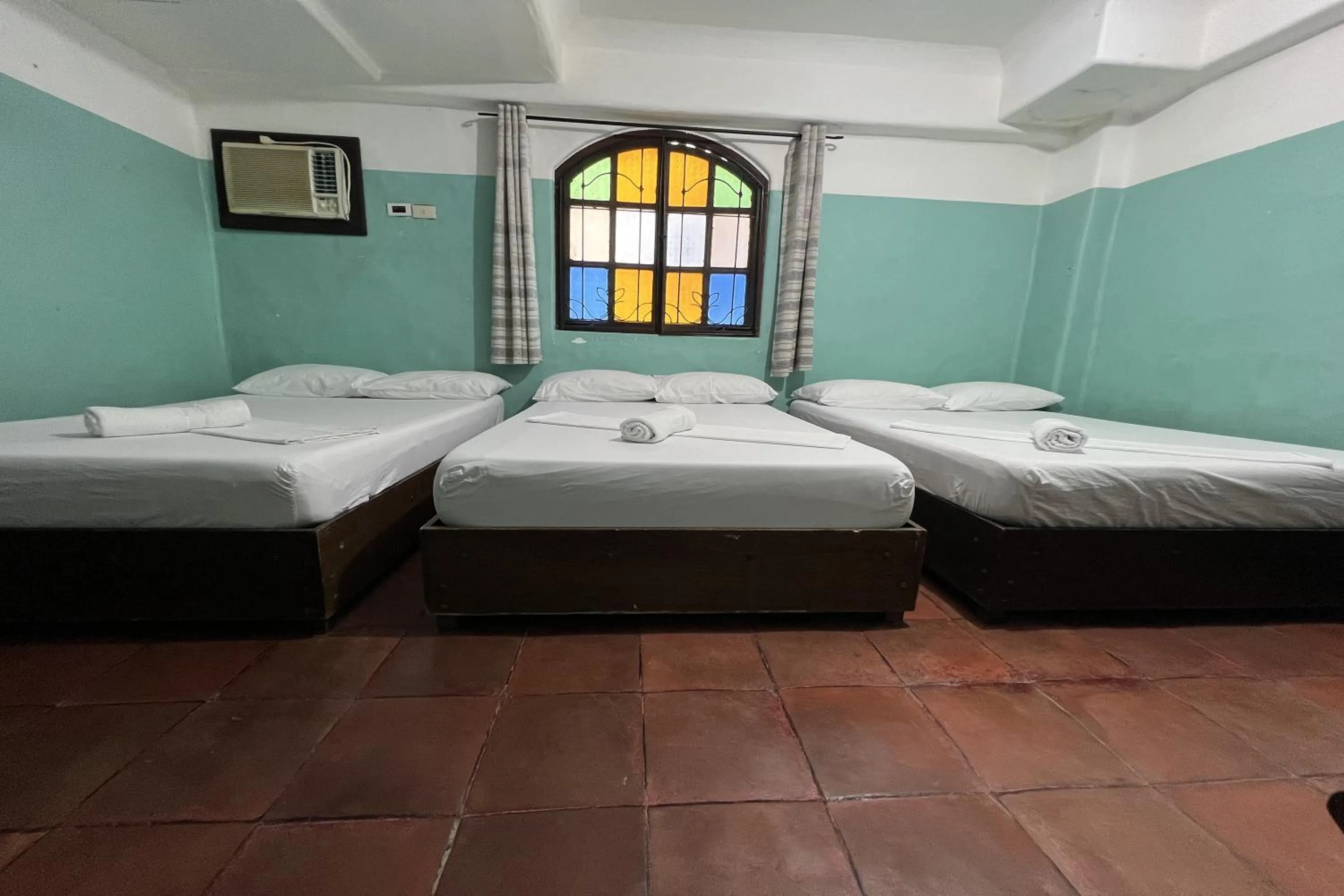 Bed in Bangera Inn