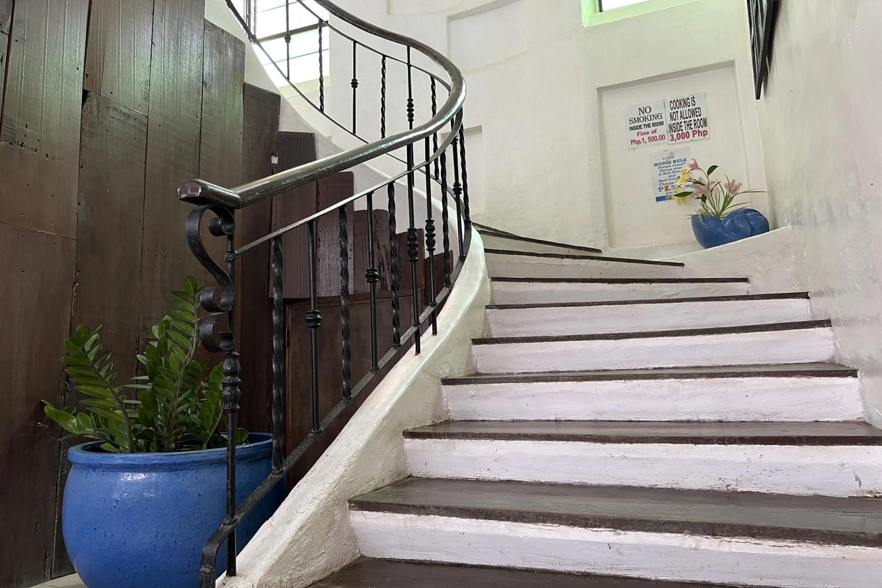 Area and facilities in Bangera Inn