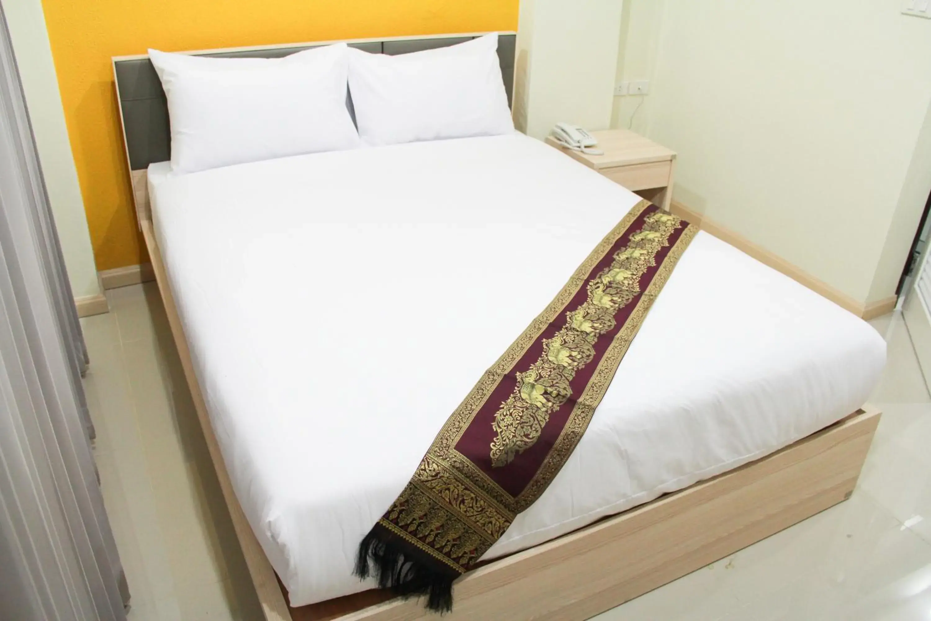 Standard Double Room in La Porte Hotel Bangkok Standard Double Room in La Porte Hotel Bangkok