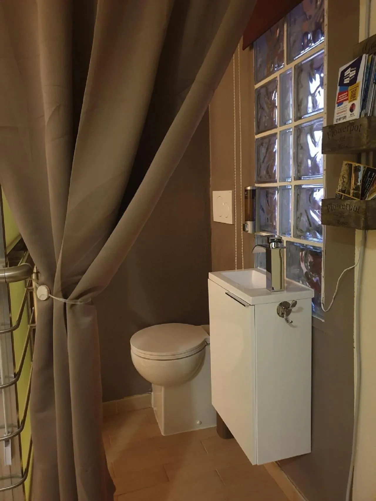 Bathroom in B&B Annalu'