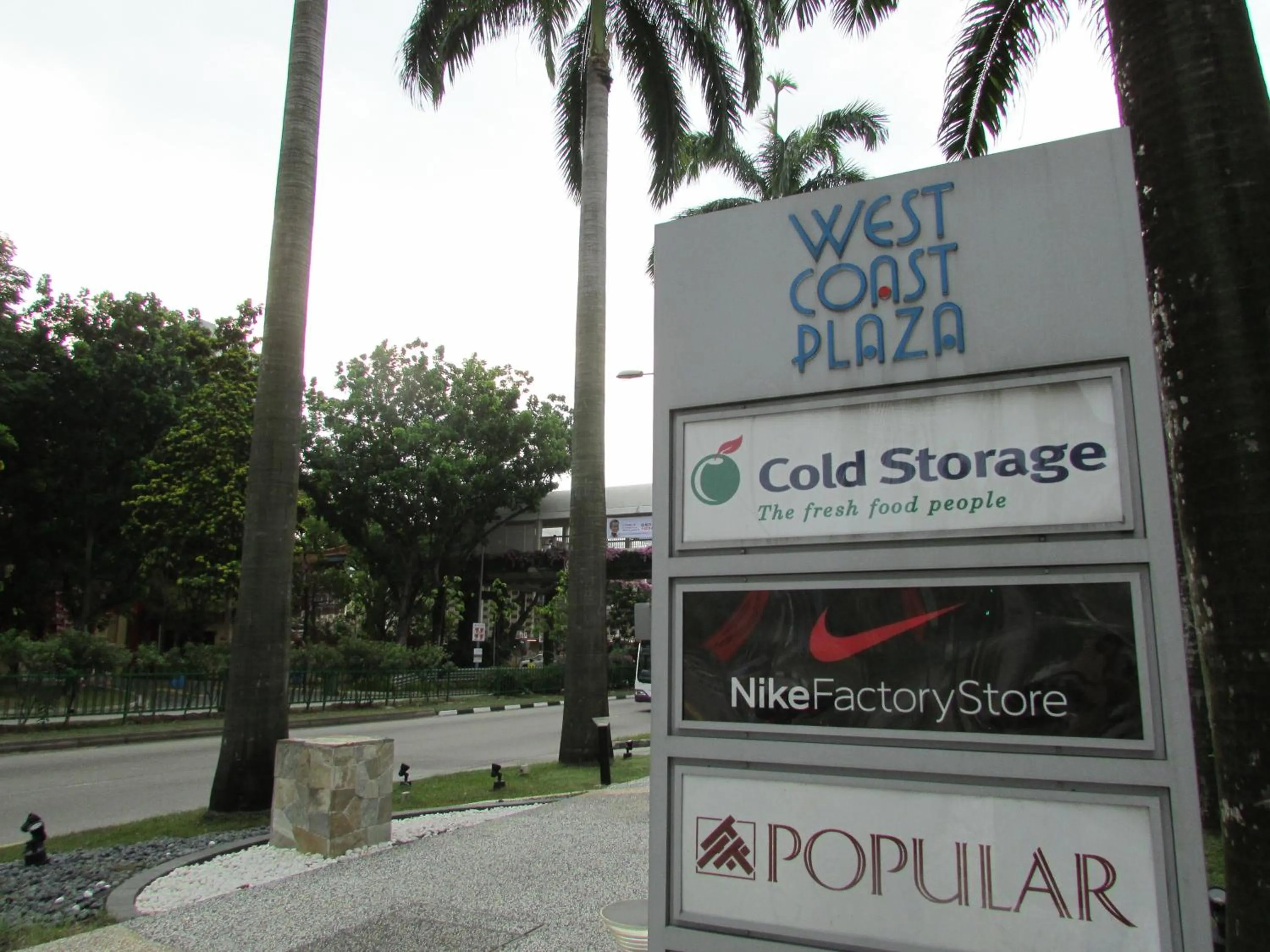 Supermarket/grocery shop in Village Residence West Coast by Far East Hospitality