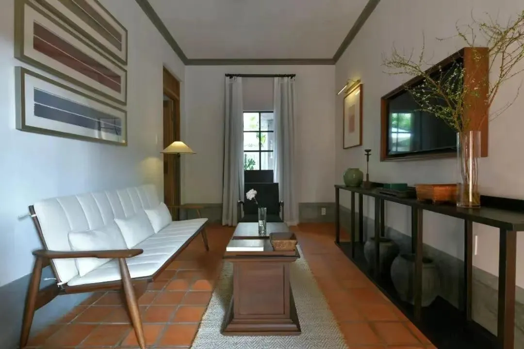 TV and multimedia in LeeManorHotle