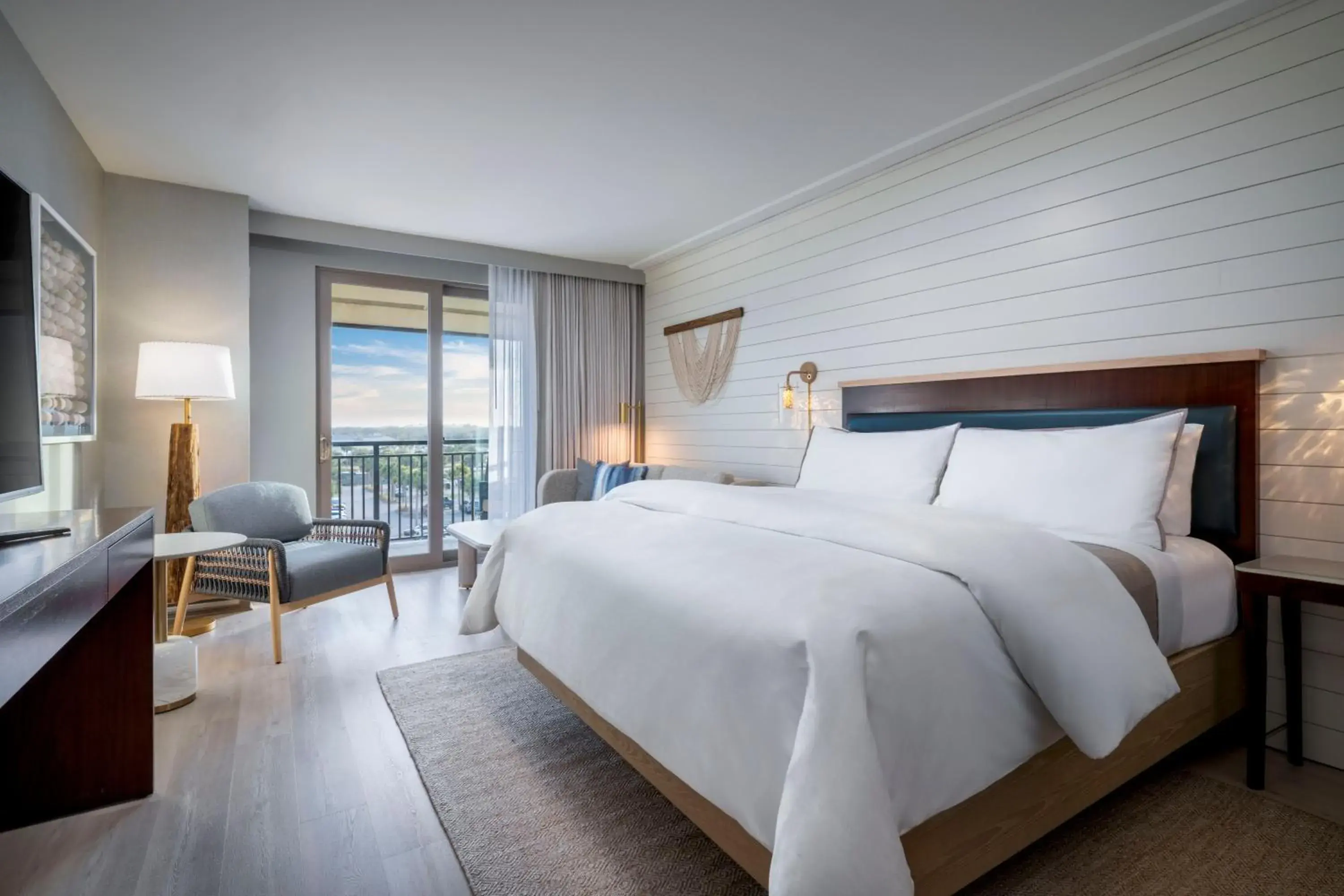 Partial Ocean View, Guest room, King in The Westin Jekyll Island Beach Resort Partial Ocean View, Guest room, King in The Westin Jekyll Island Beach Resort