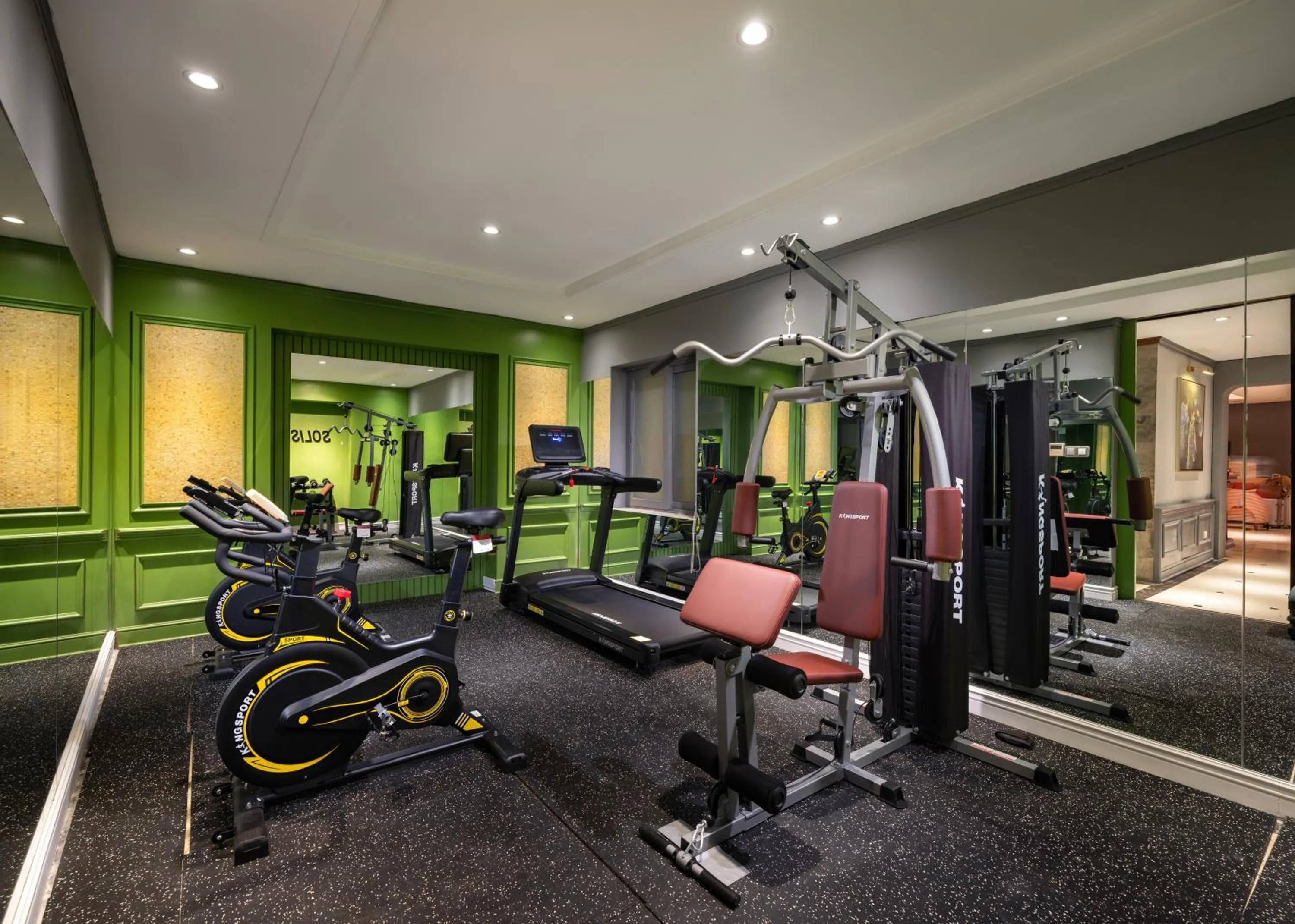 Fitness centre/facilities in Hanoi Solis Hotel