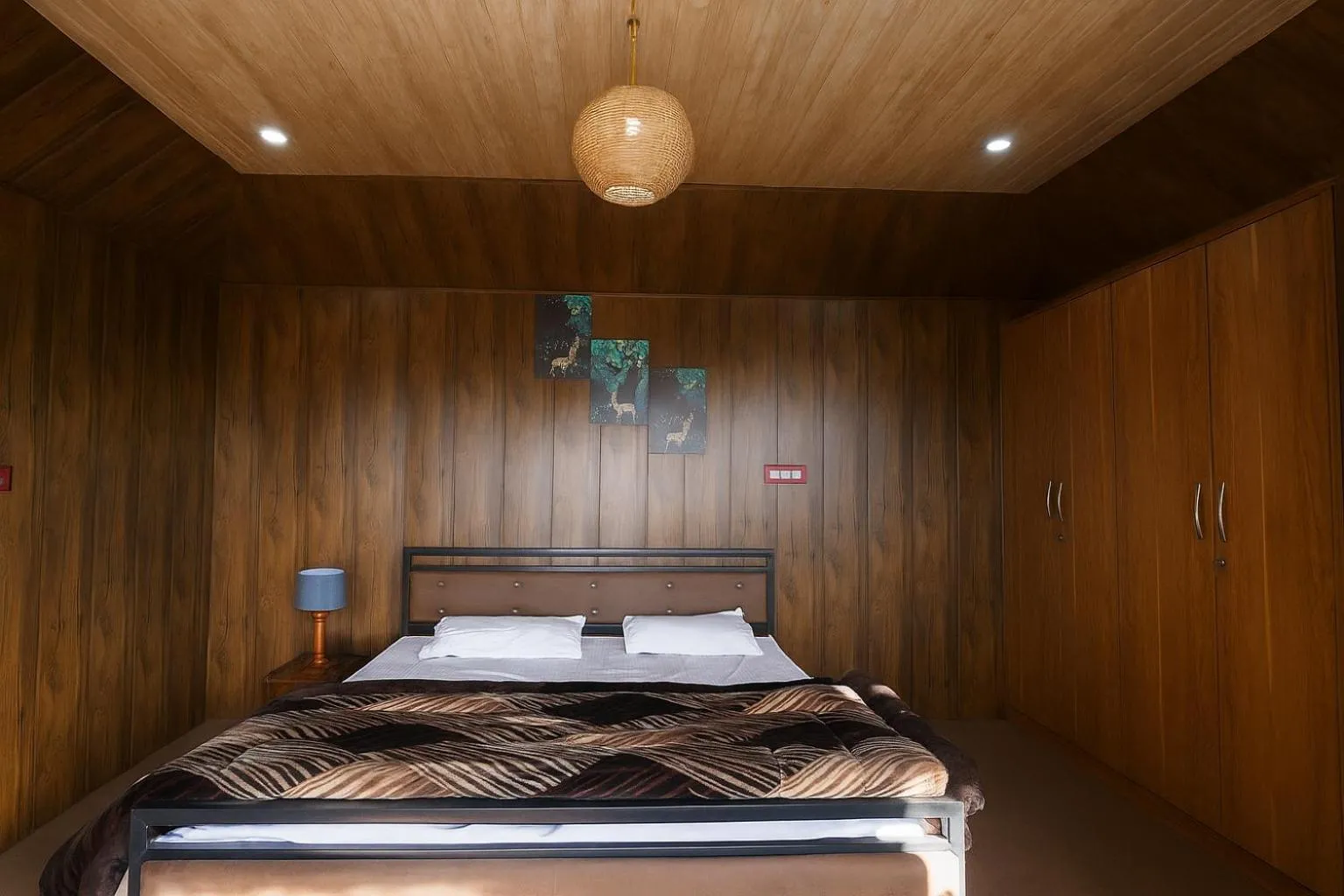 Bedroom, Bed in The Gypsy Soul