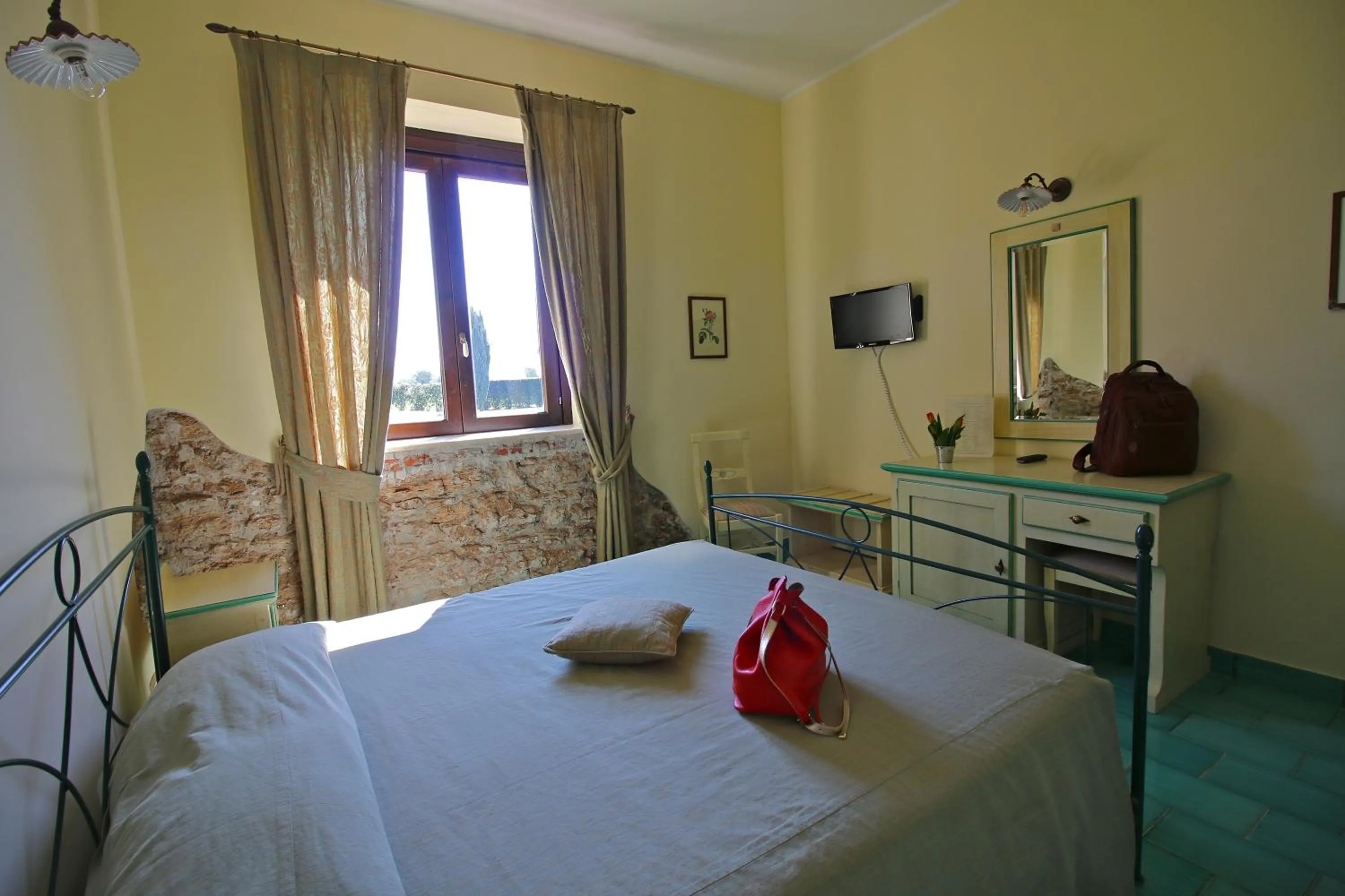 Double Room in Portasirena Agriturismo