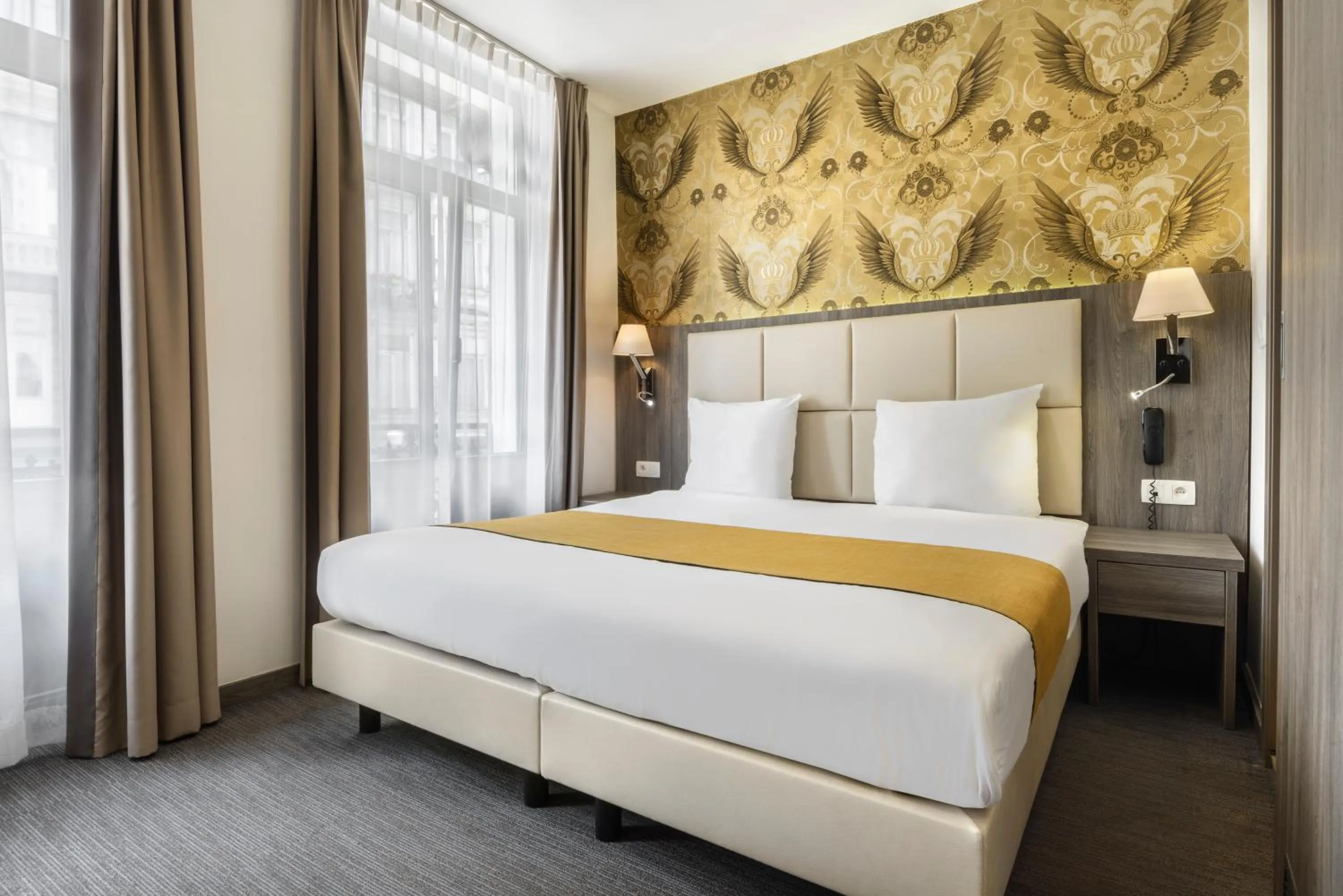 Bedroom, Bed in Dansaert Hotel