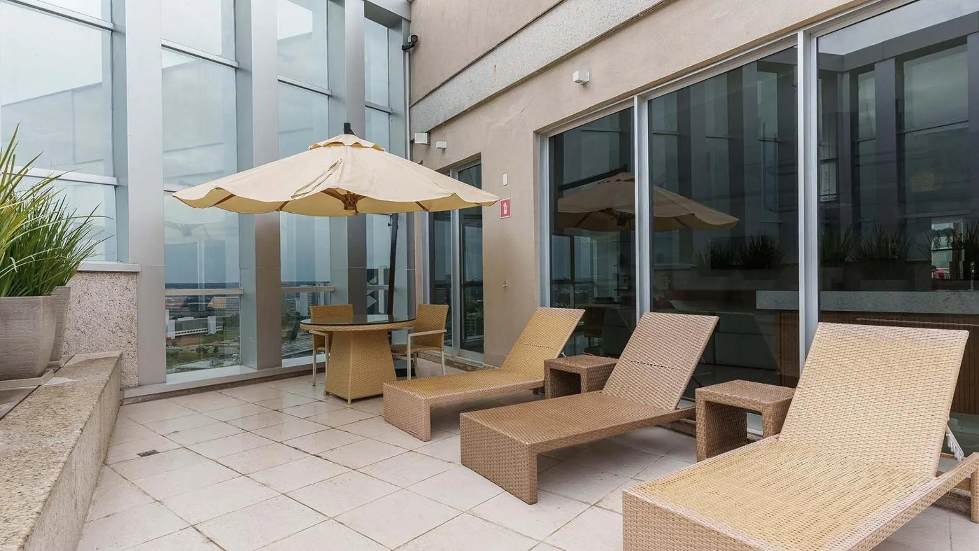 Patio in Hplus Vision Executive