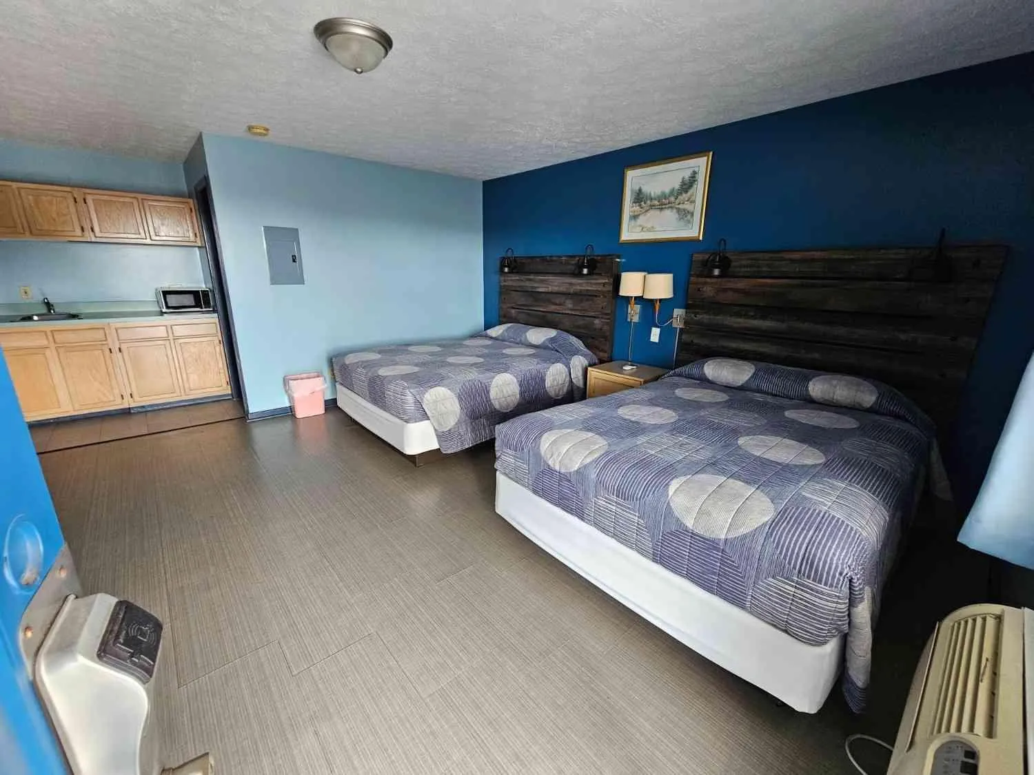 Travelers Inn and Suites