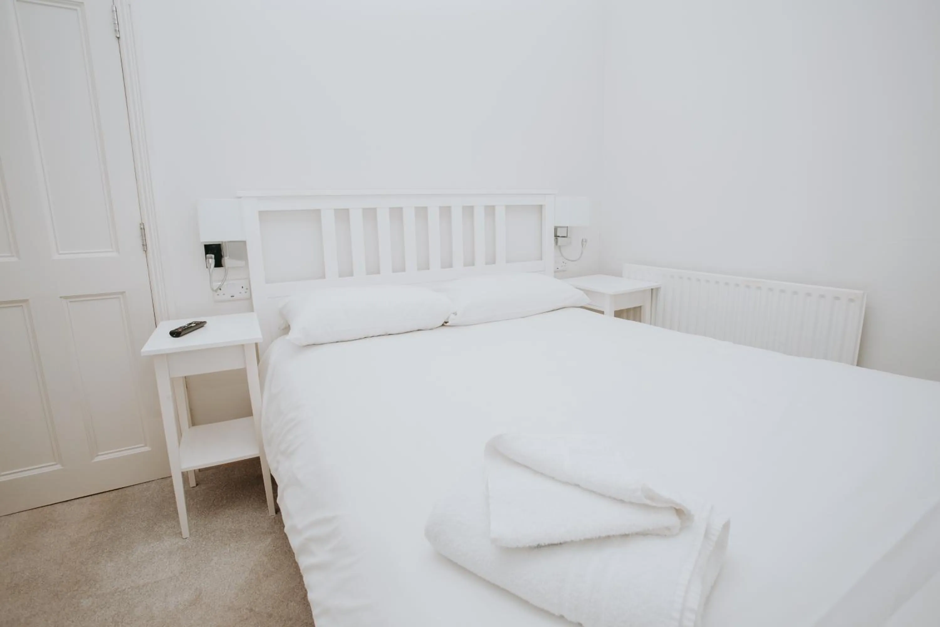 Bedroom, Bed in The Corner House Hotel