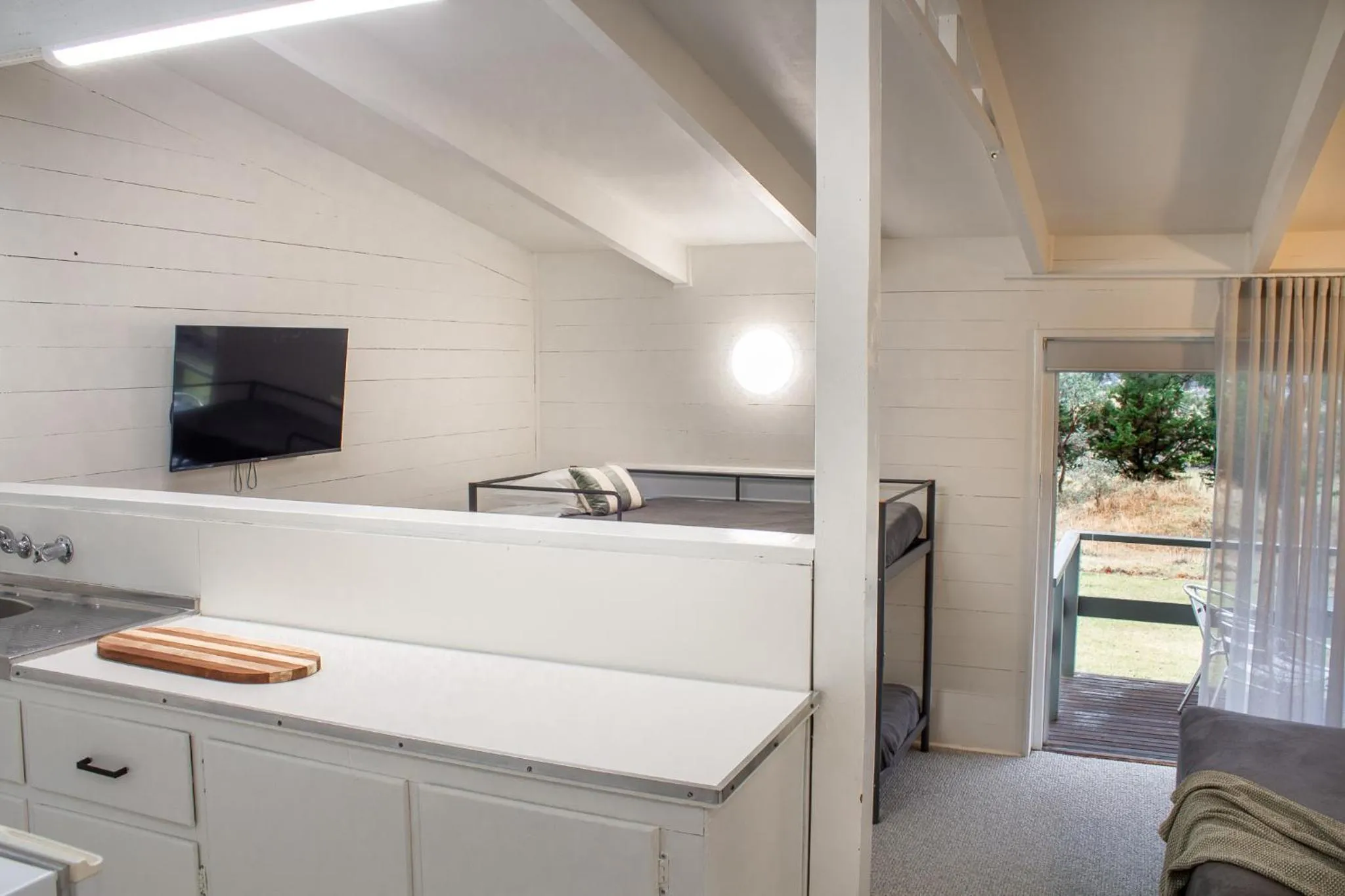 BATHURST GOLDFIELDS MOTEL at 428 CONROD STRAIGHT MOUNT PANORAMA