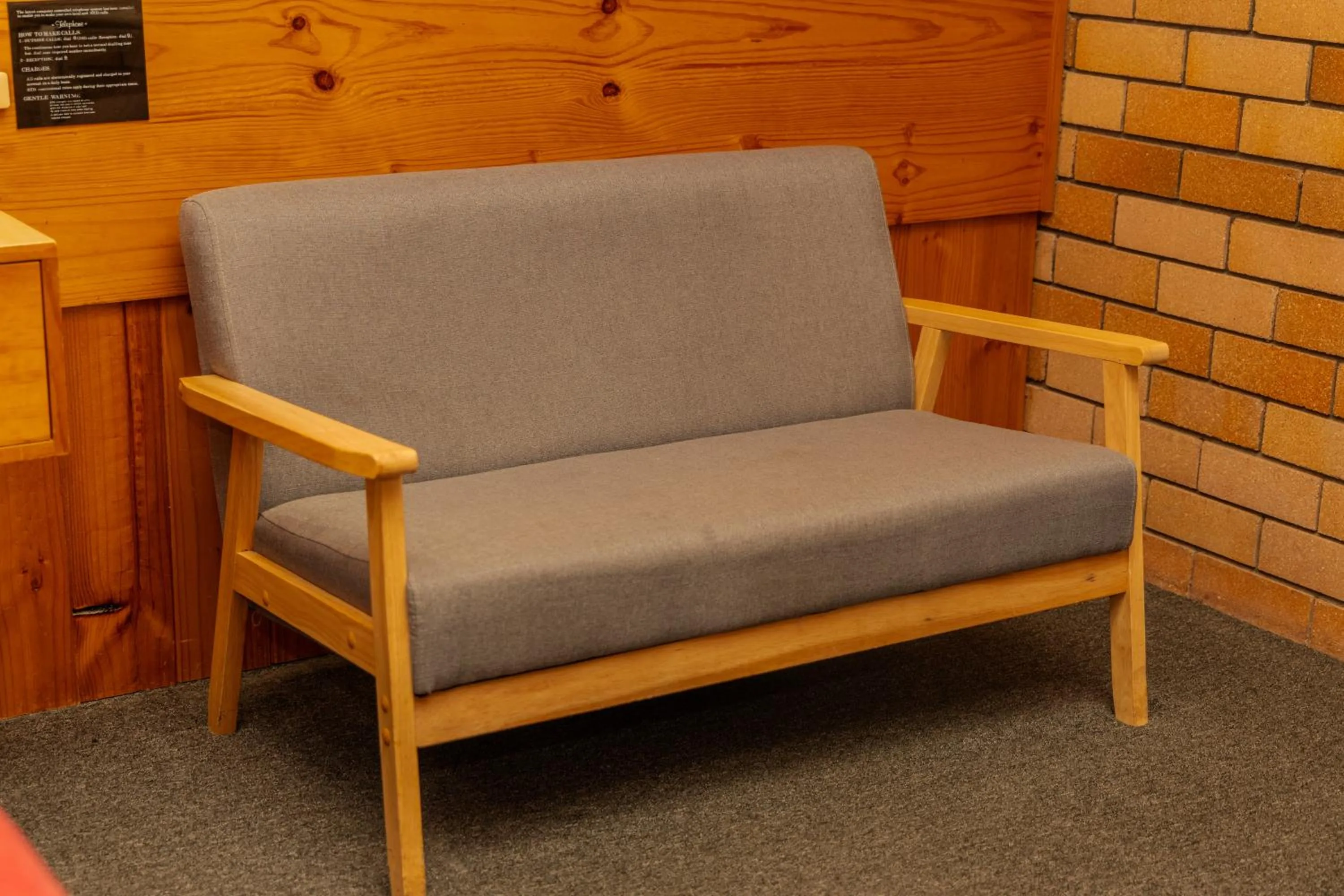 Seating area in All Travellers Motor Inn