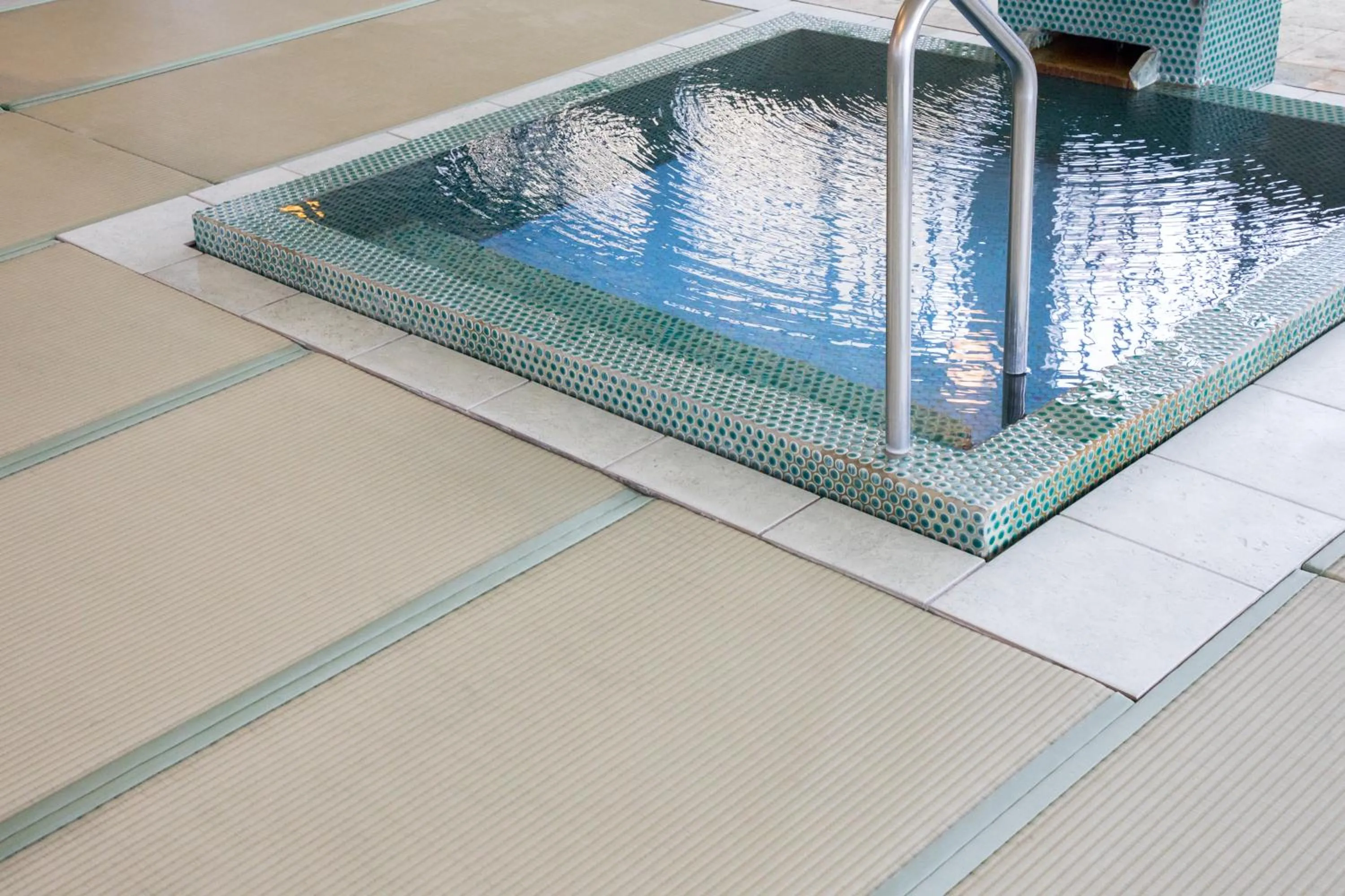 Hot Spring Bath in Yoshino