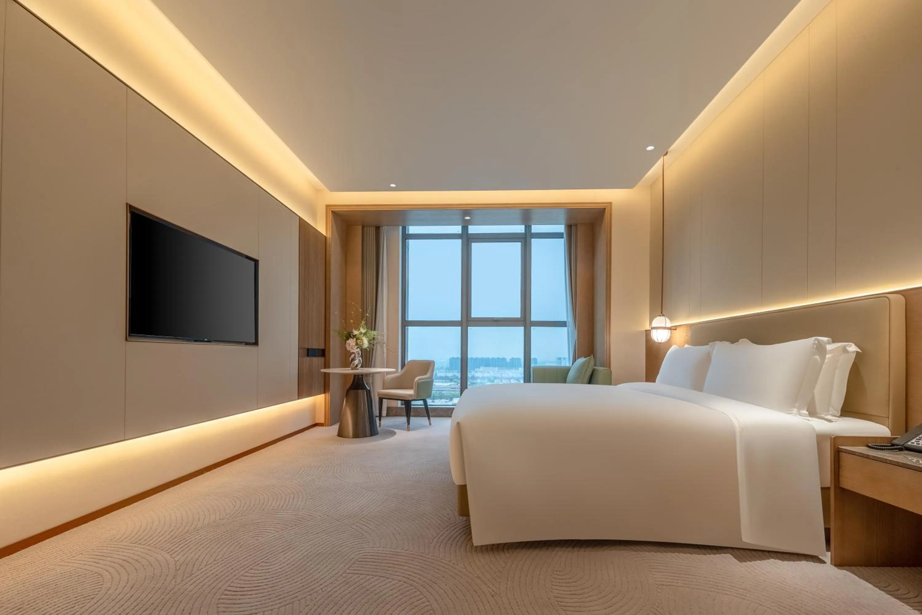 Bed in Wyndham Garden Shanghai Songjiang