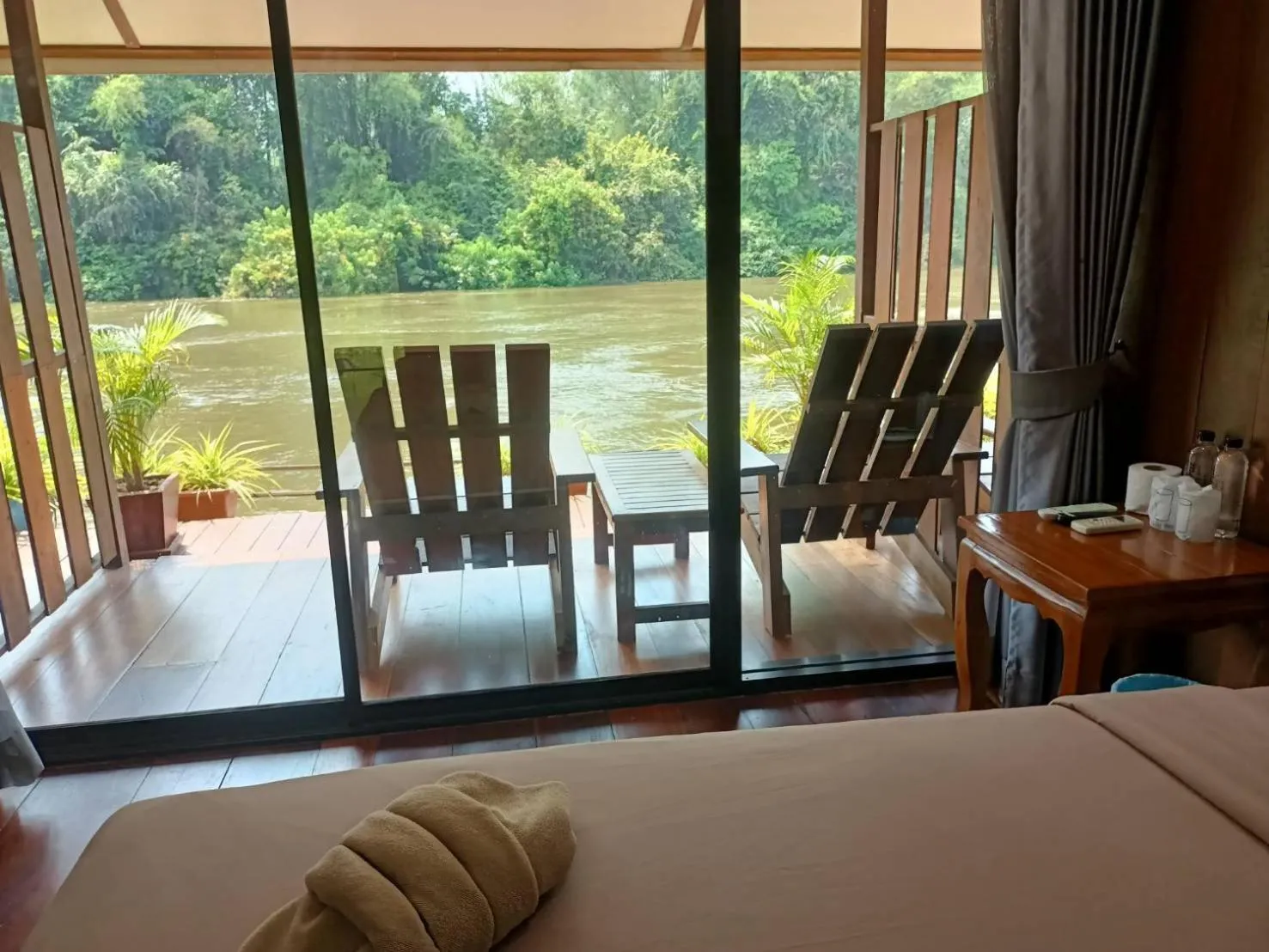 Property building, Bed in Star Hill River Kwai Resort