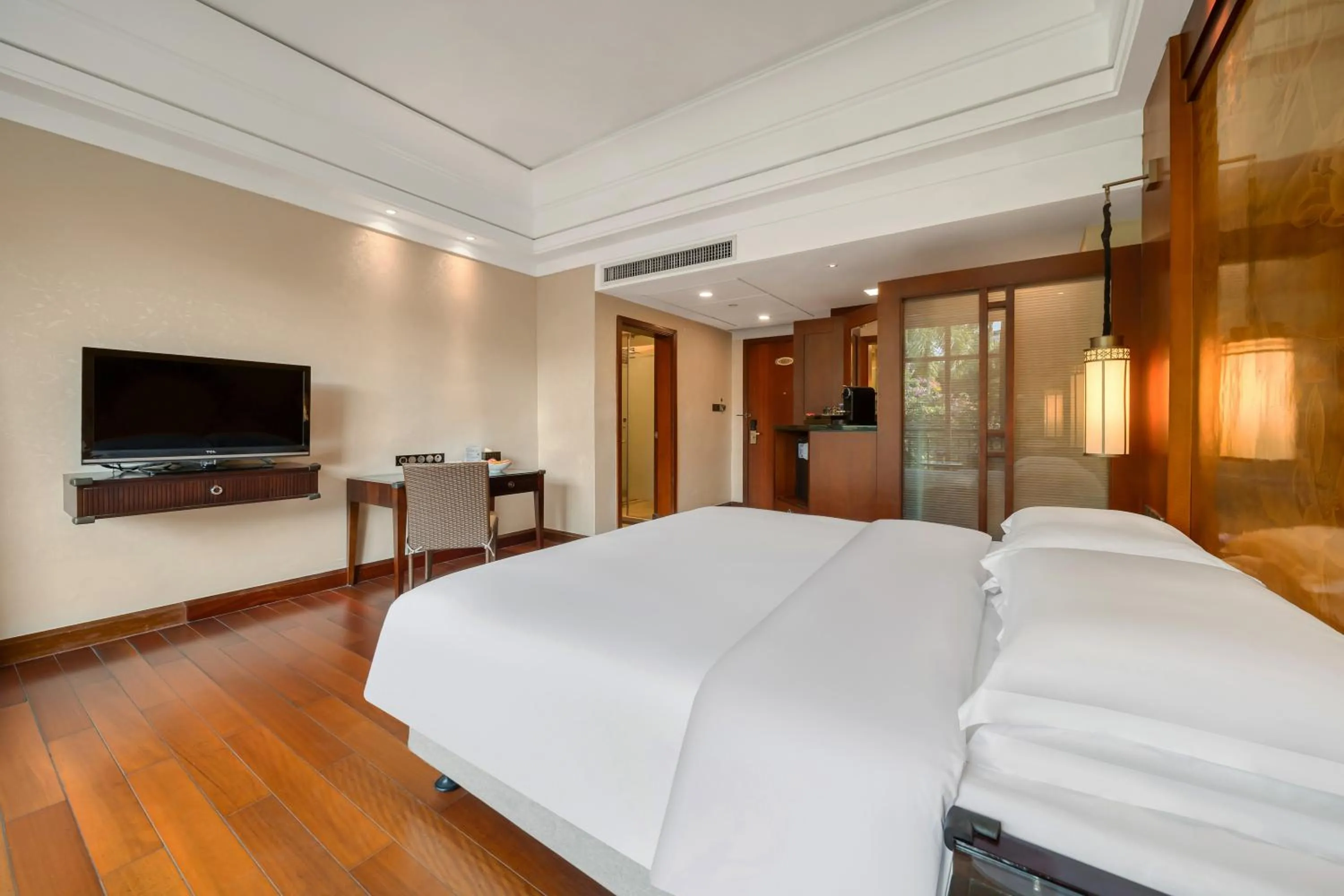 Bed in Good View Hotel Tangxia - 15 mins drive from Dongguan South Railway Station