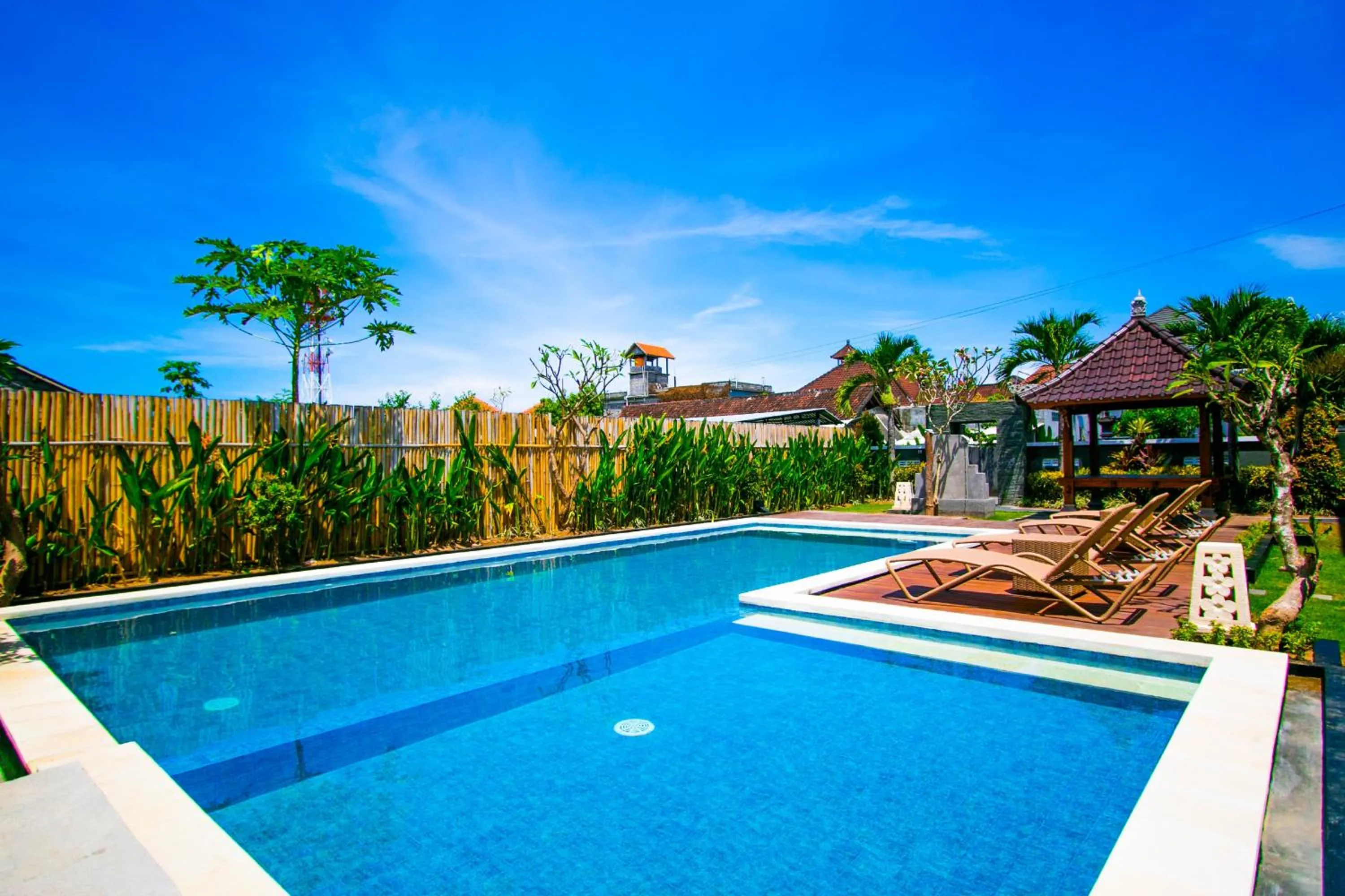 Pool view in Srikandi Inn