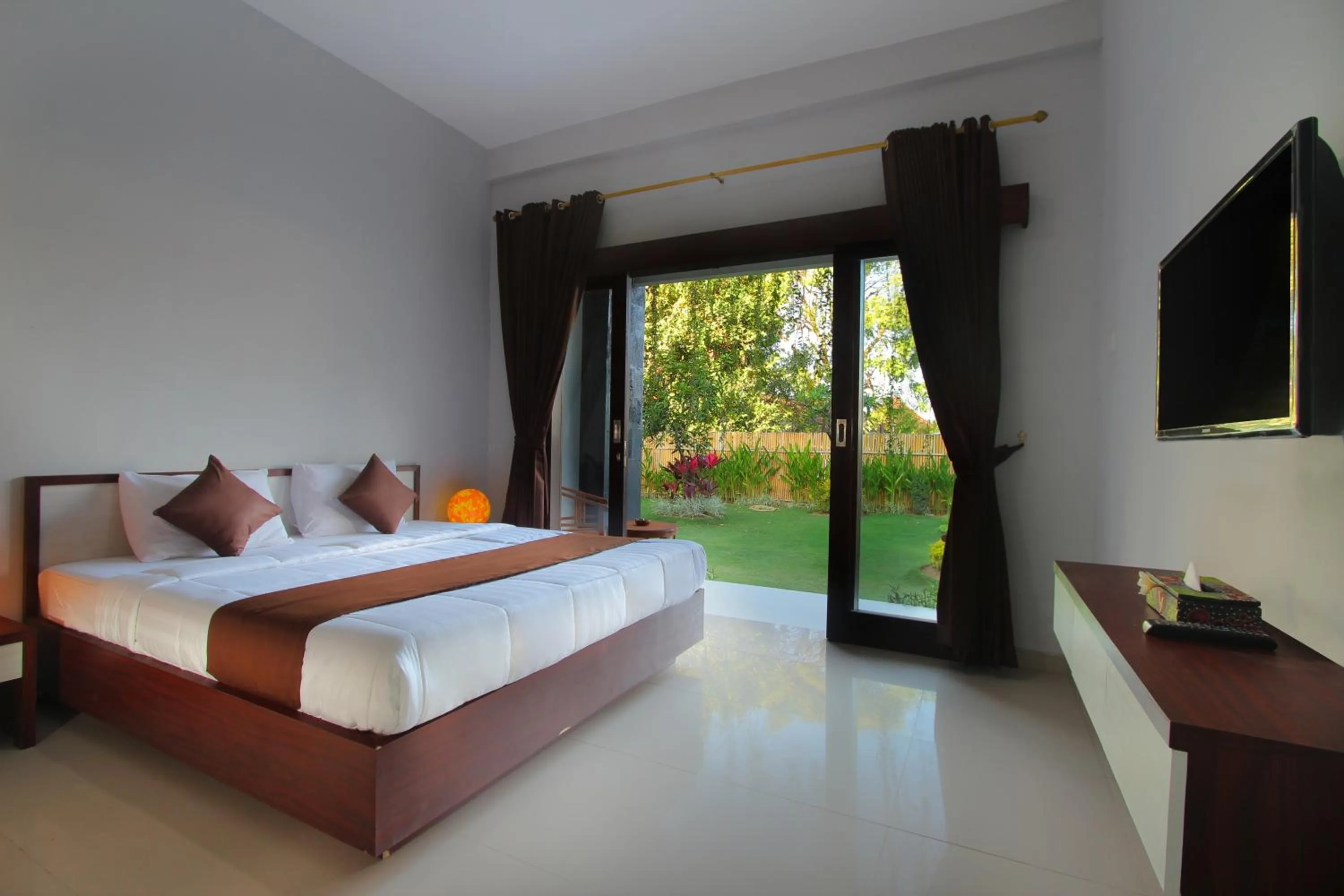 Bed in Srikandi Inn