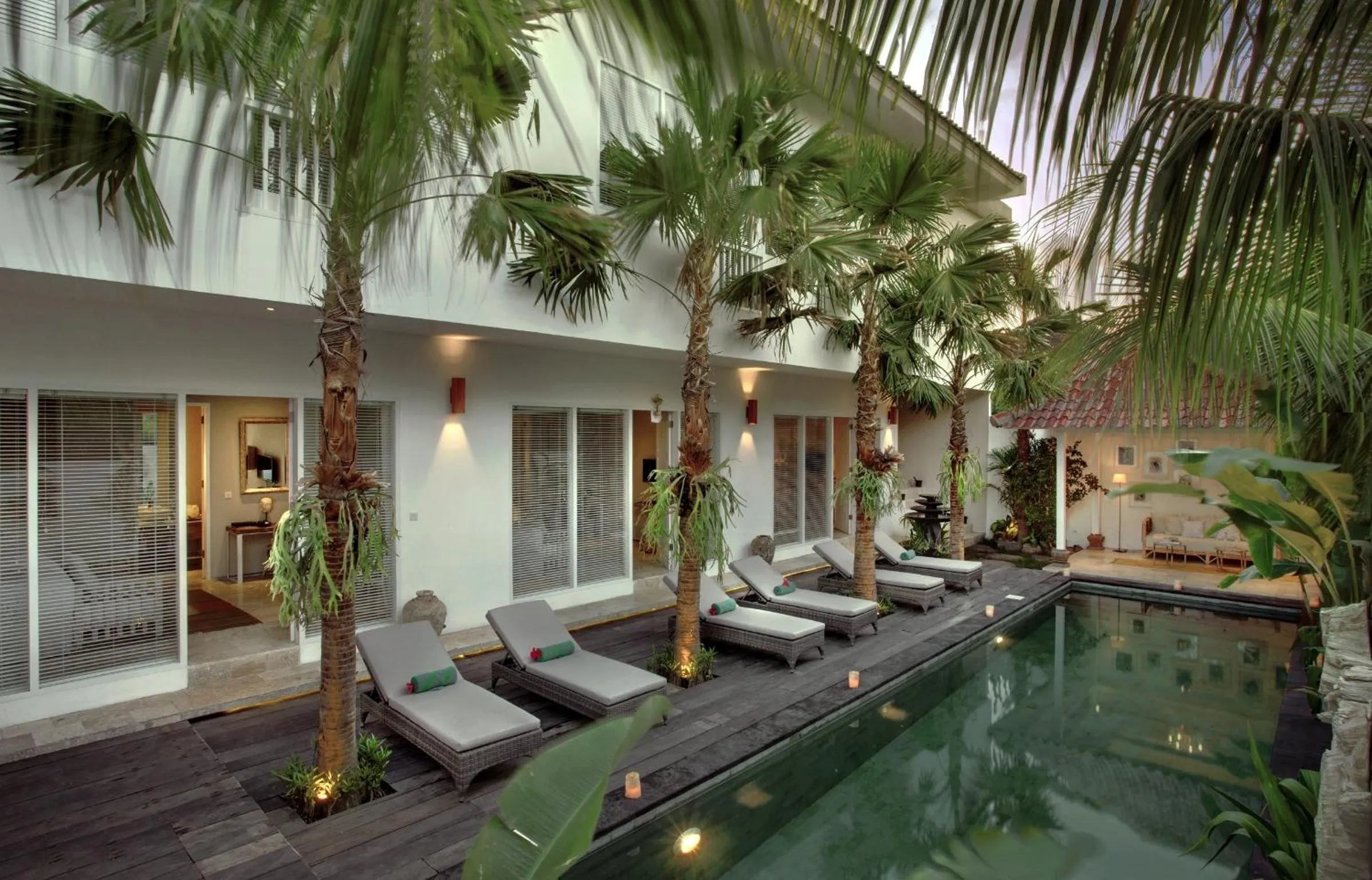 Property building in Room & Vespa 4 - Central Seminyak Near Beach