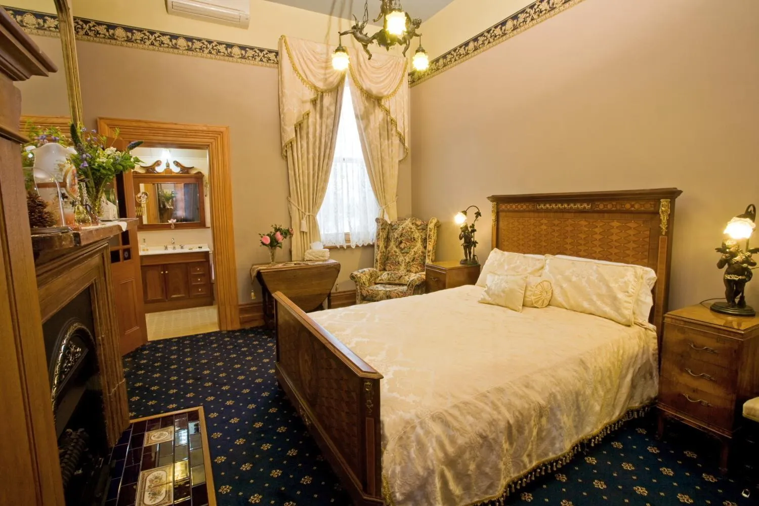 Day, Bed in Freeman On Ford