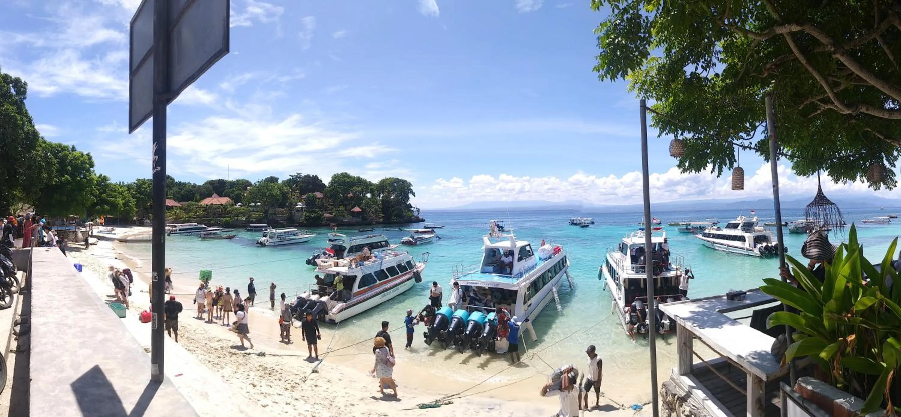 People in The Cozy Villas Lembongan