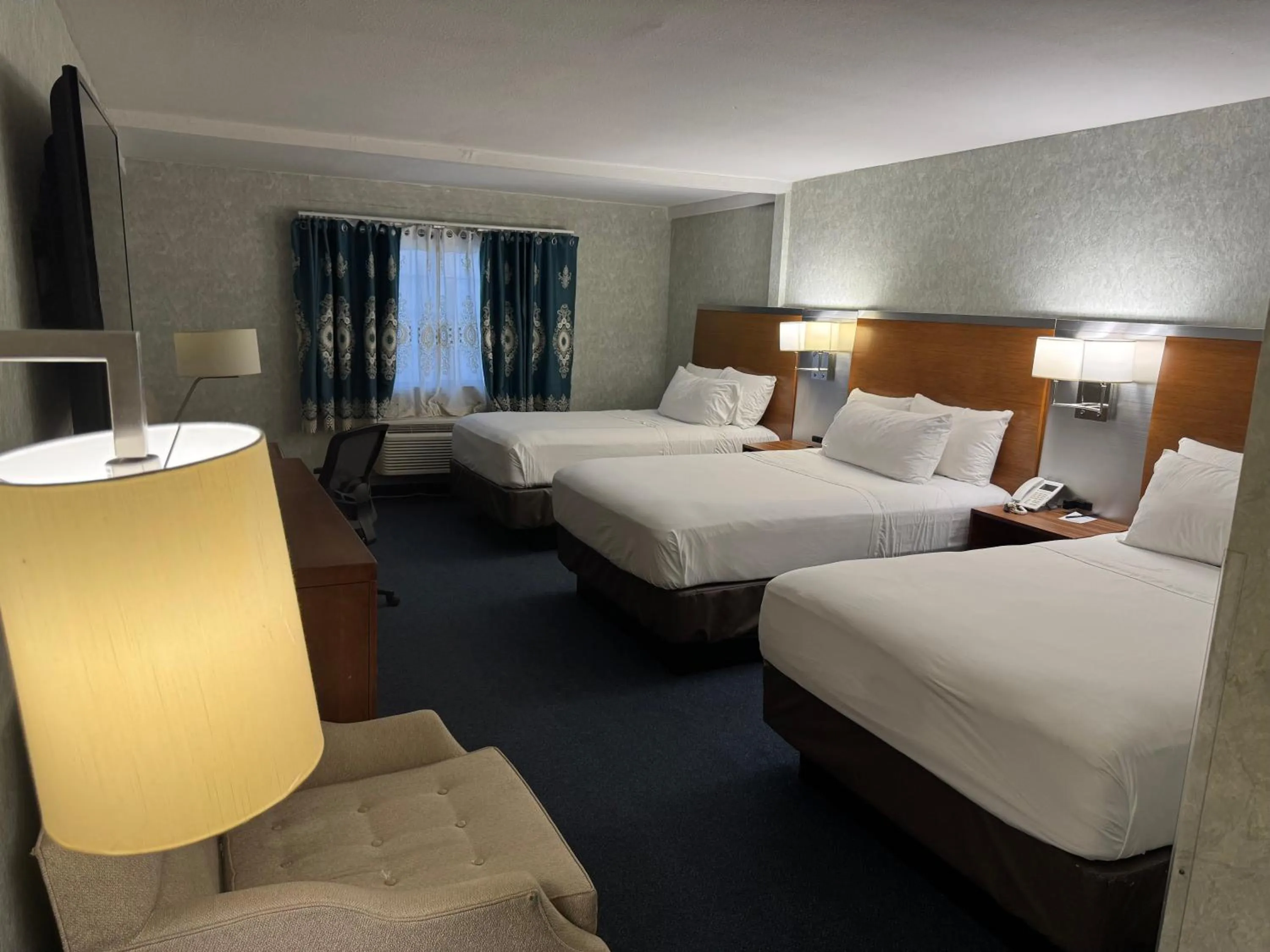 Photo of the whole room, Bed in Hiltop Hotel