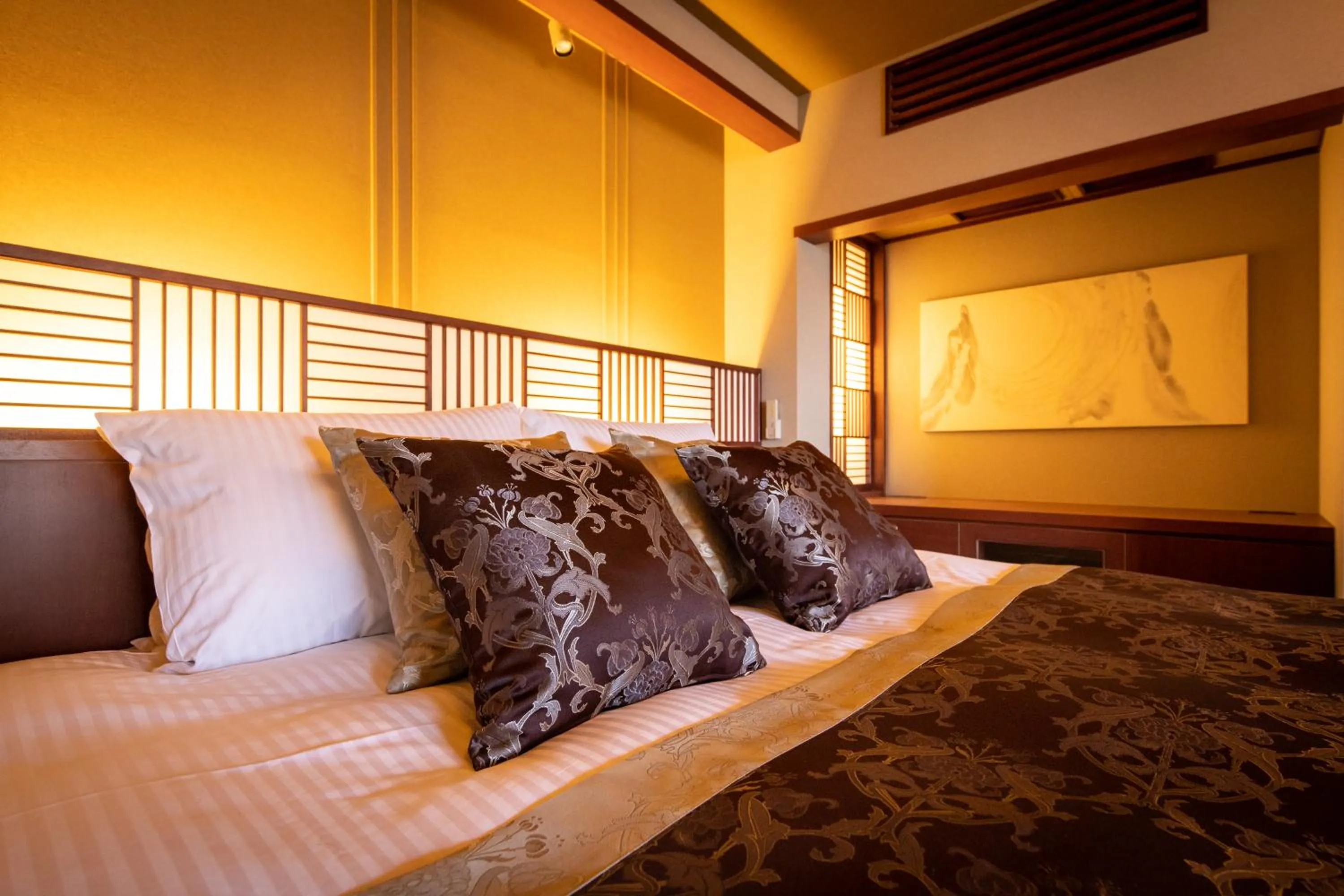 Bed in Isaribi (No Children)