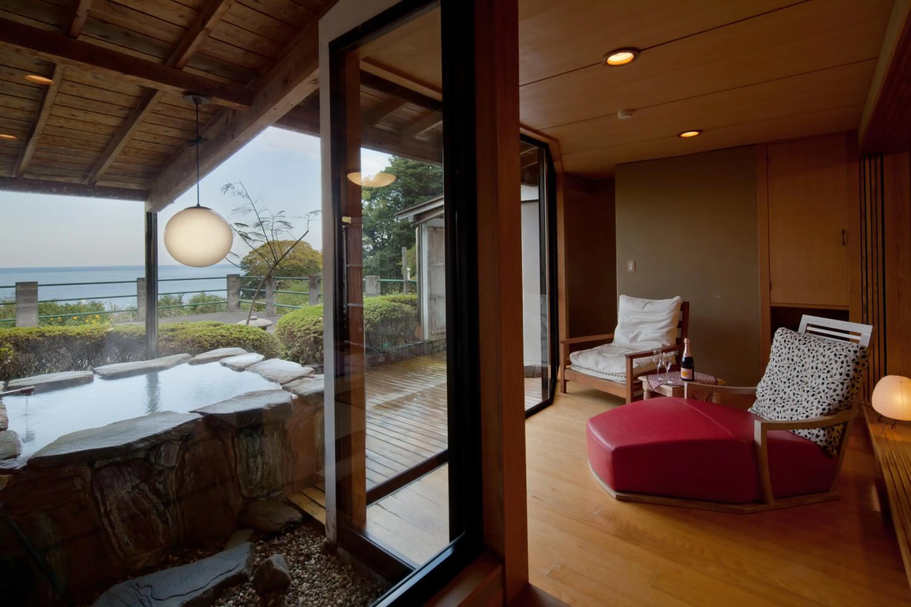 Hot Spring Bath in Isaribi (No Children)