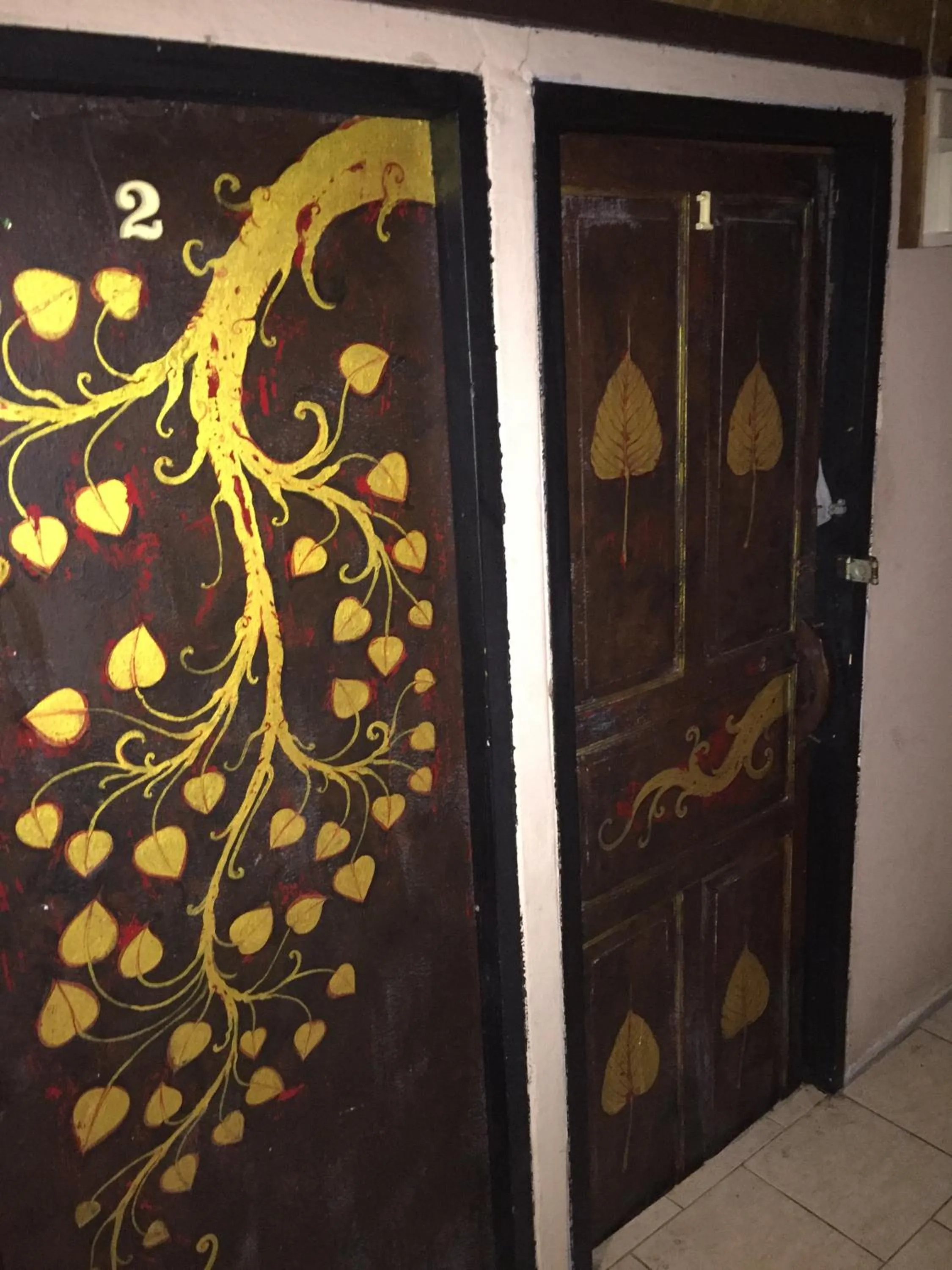 Decorative detail in Shanti Lodge