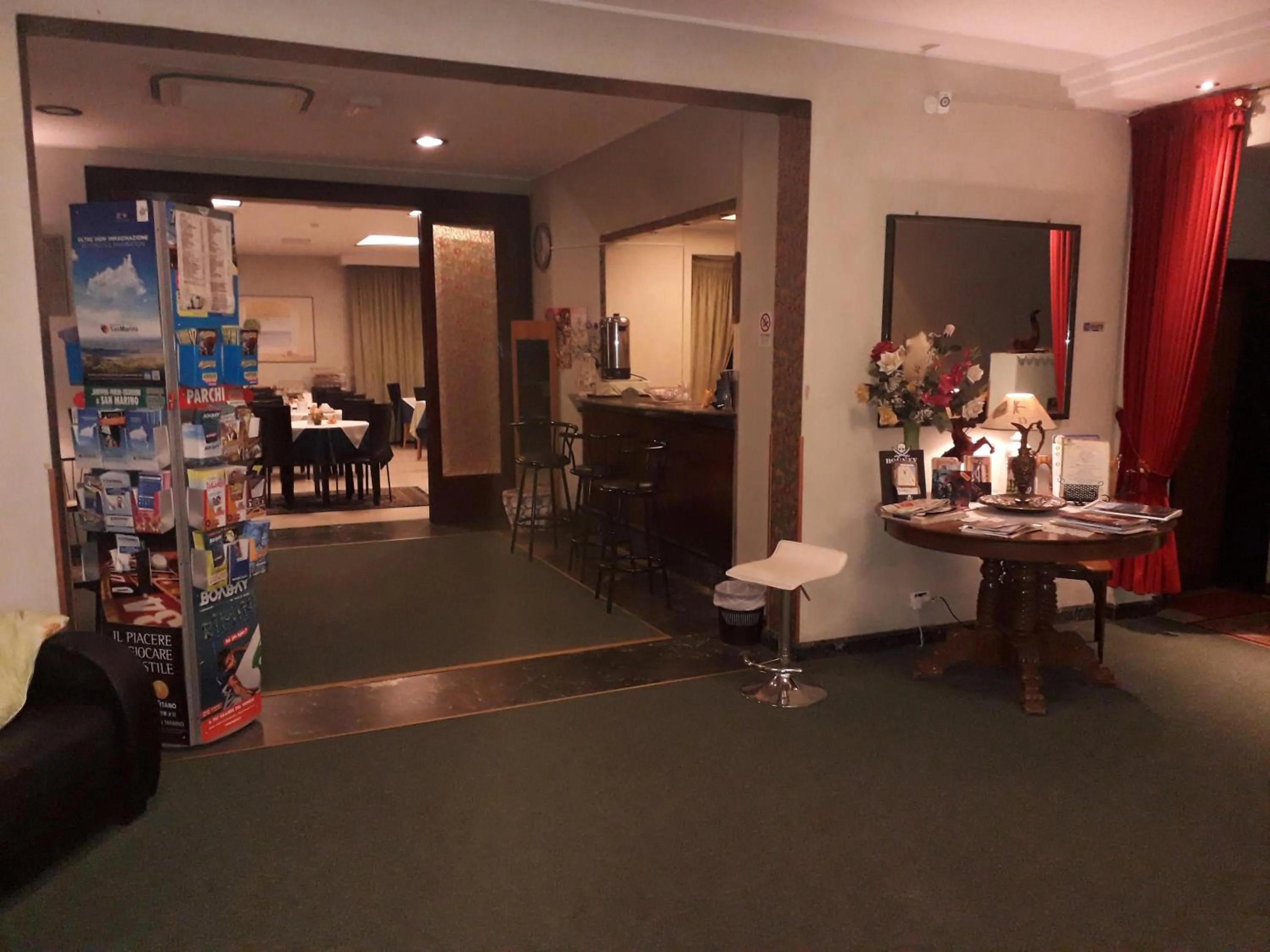 Living room in Hotel Niagara