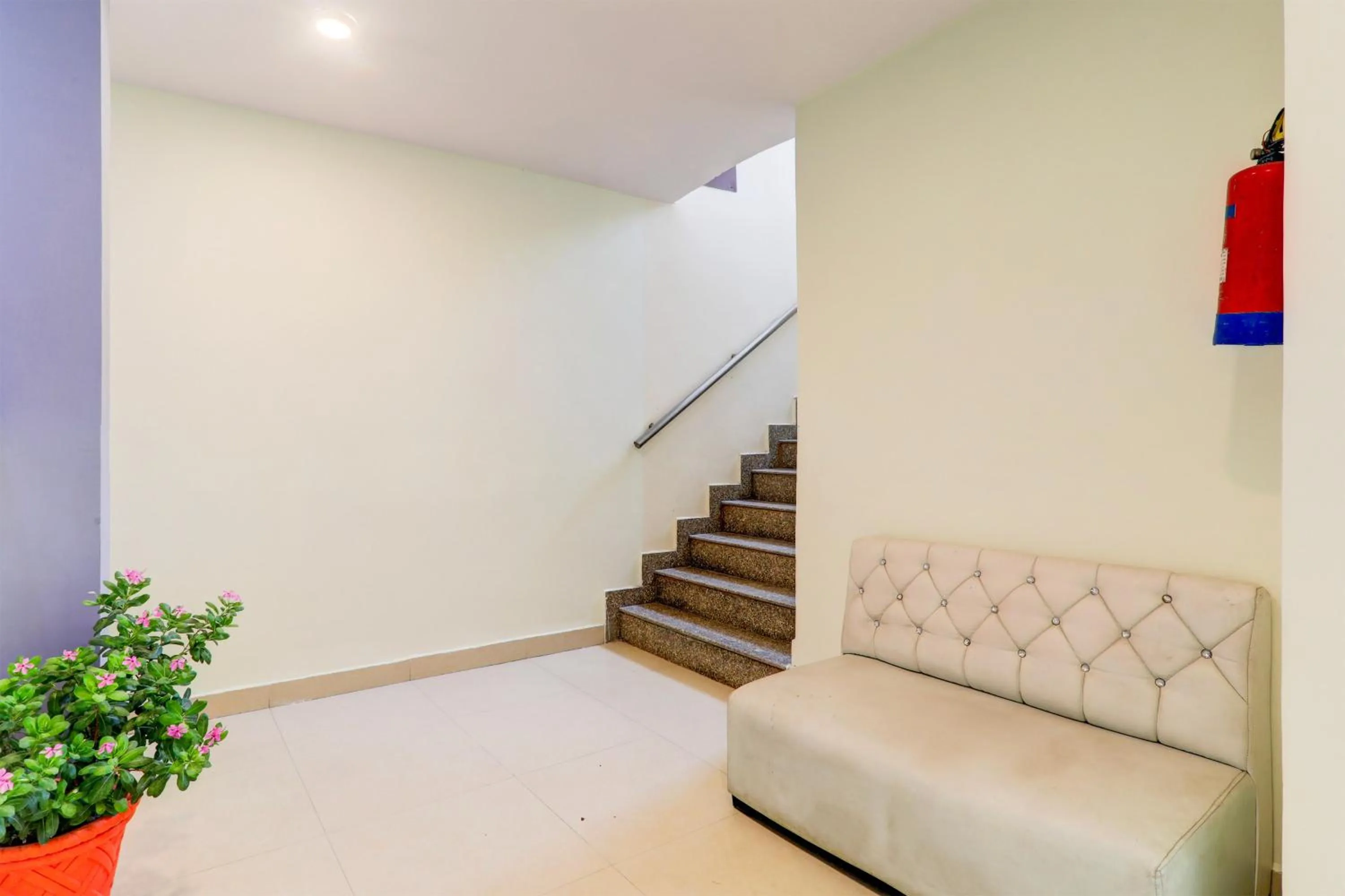 Lobby or reception in Super Hotel O Indira Nagar